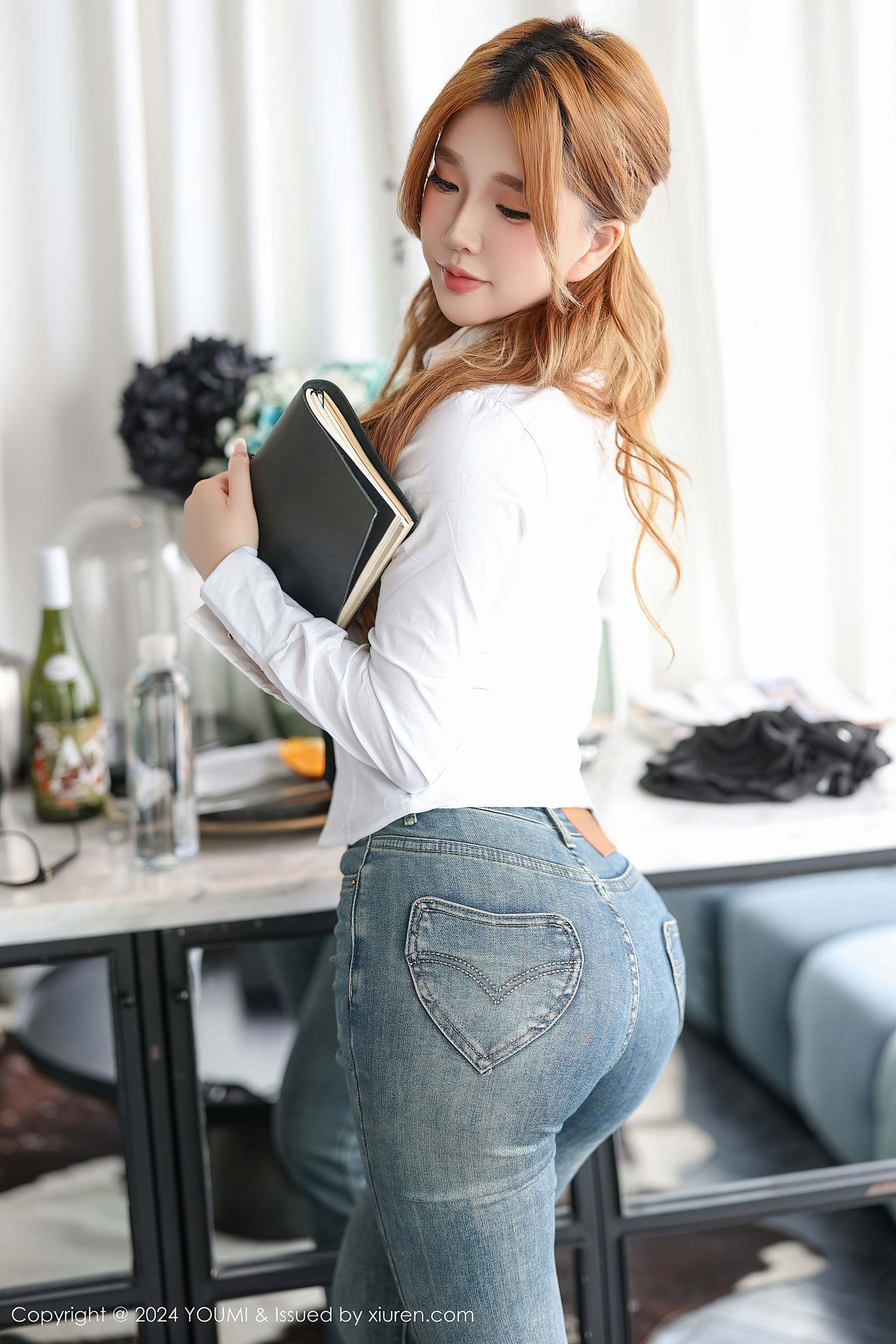 [YouMi]尤蜜荟 2024.10.12 Vol.1103 小海臀Rena