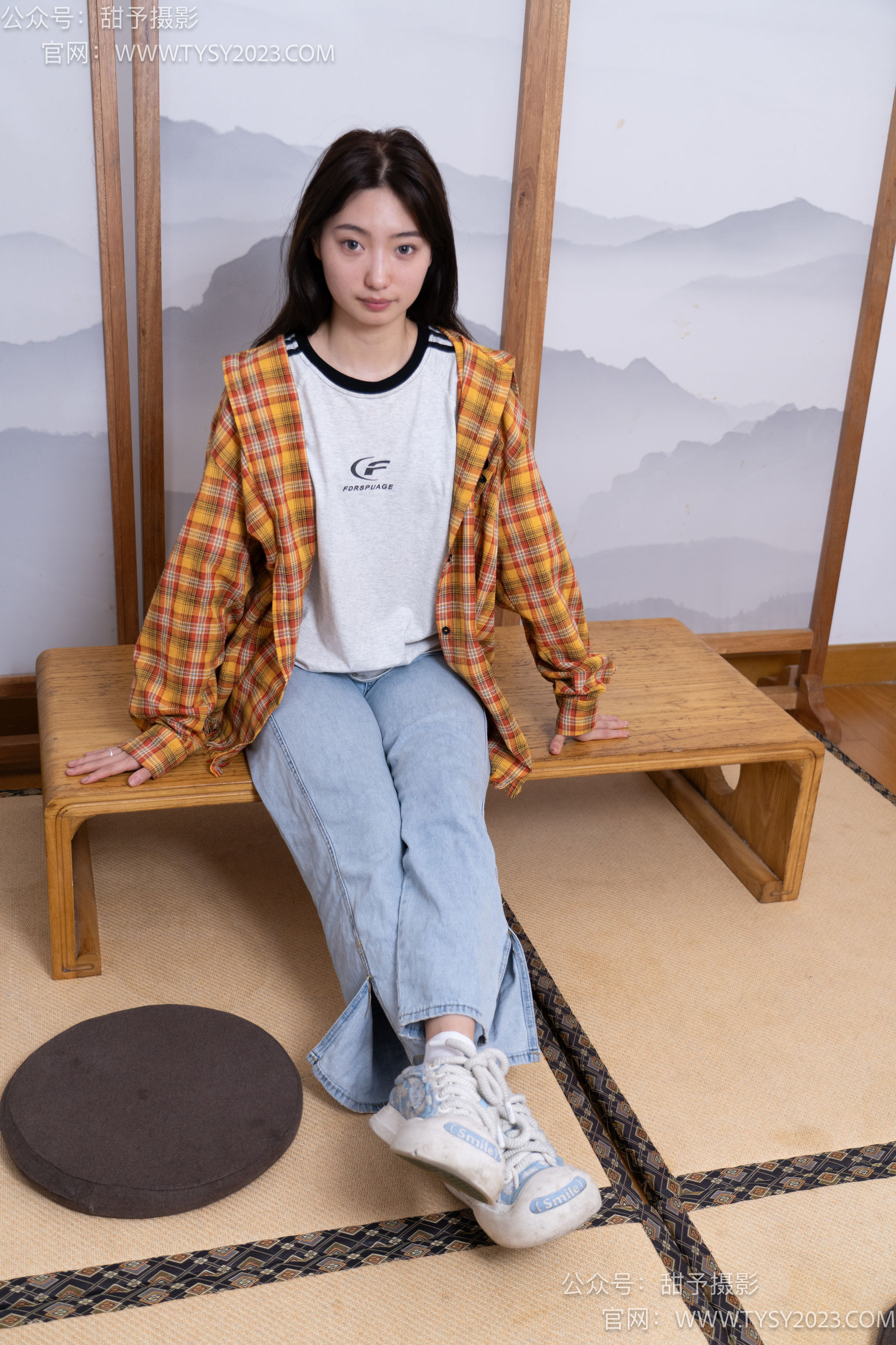 甜予摄影 No.078 雪梨 -帆布鞋、白棉袜、裸足 - 图片01