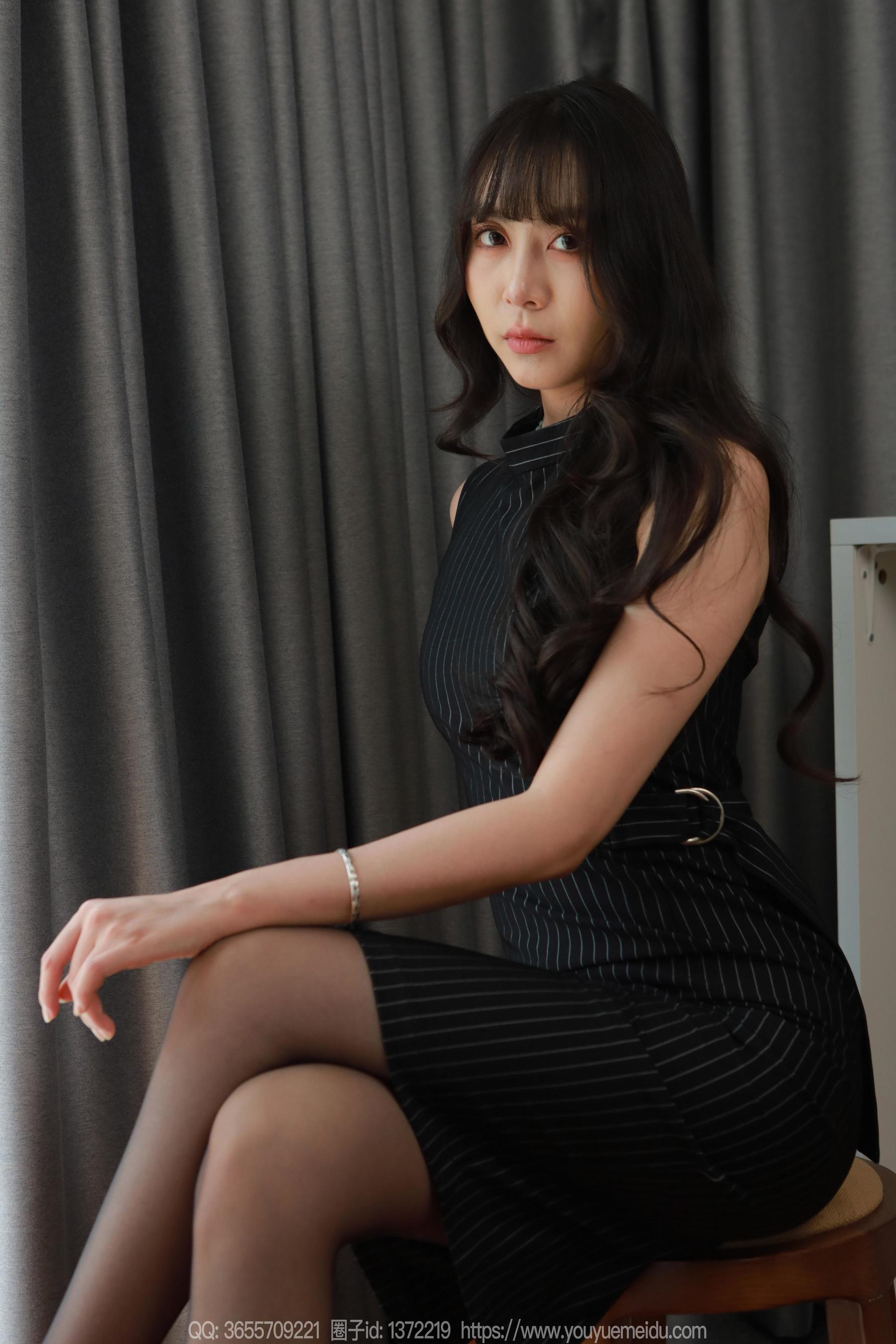 IESS异思趣向 - 模特： 团团 《婀娜多姿》