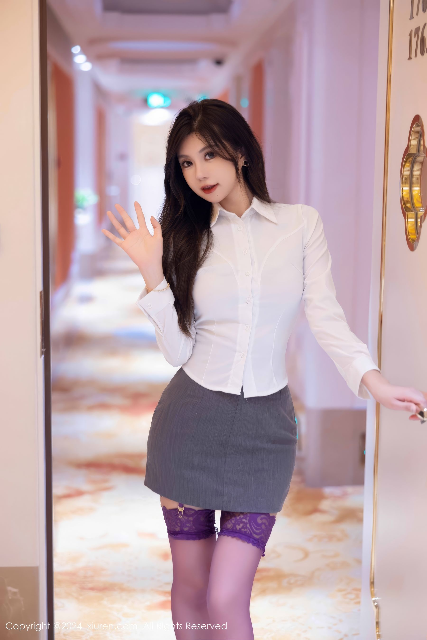 [秀人XiuRen] 2024.12.20 No.9631 绮里嘉ula