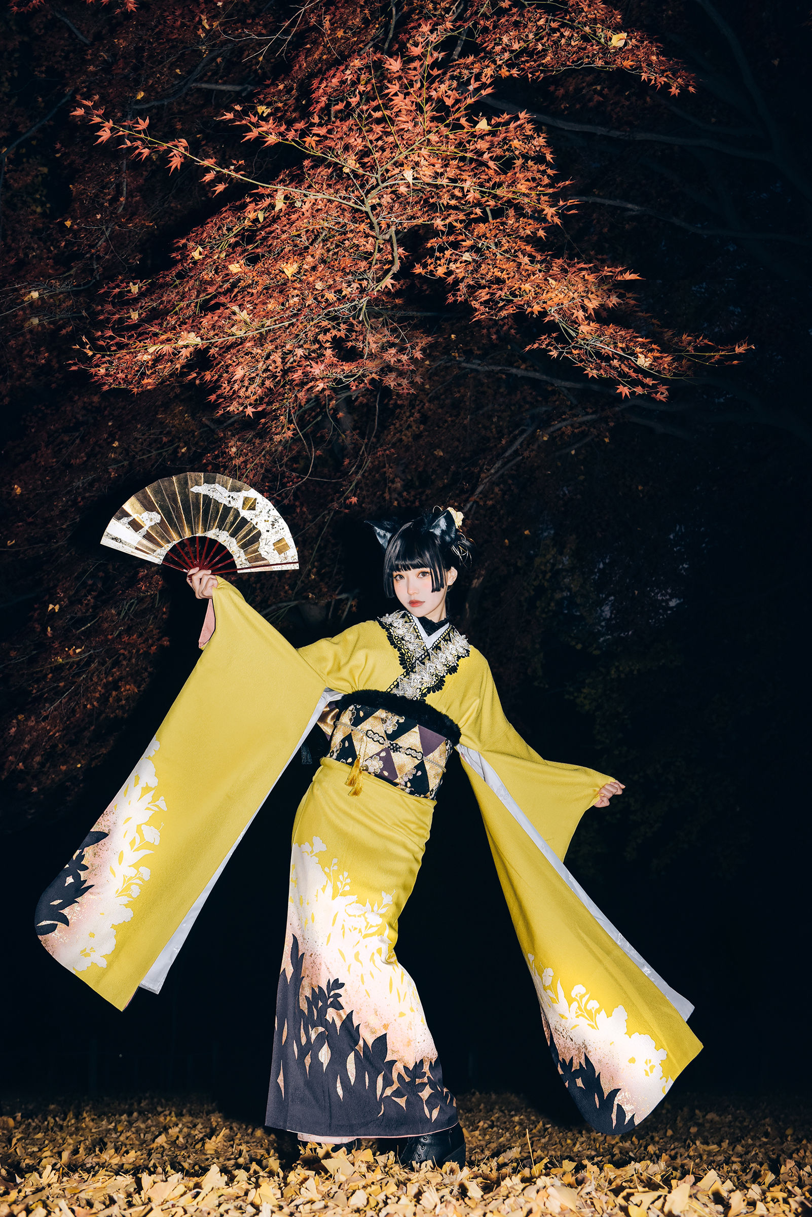 Ely_eee (ElyEE子) - Ginkgo Black Cat 銀杏黑貓