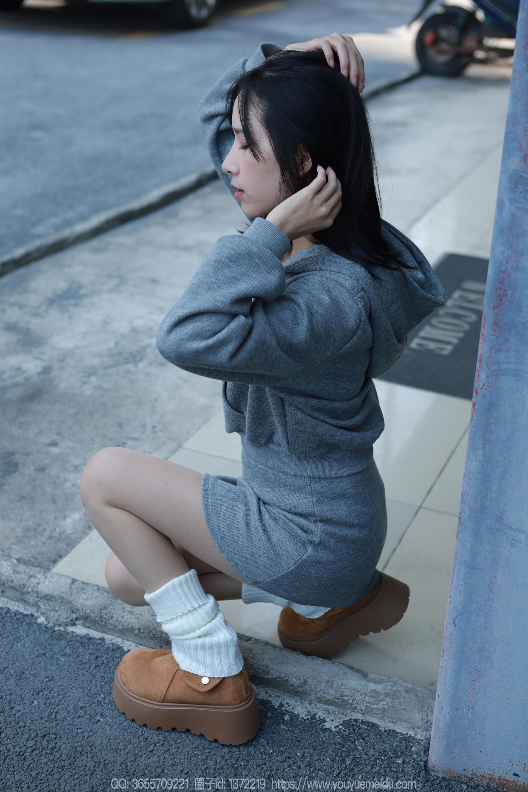IESS异思趣向 - 模特： 美子 《堆堆袜（上）》