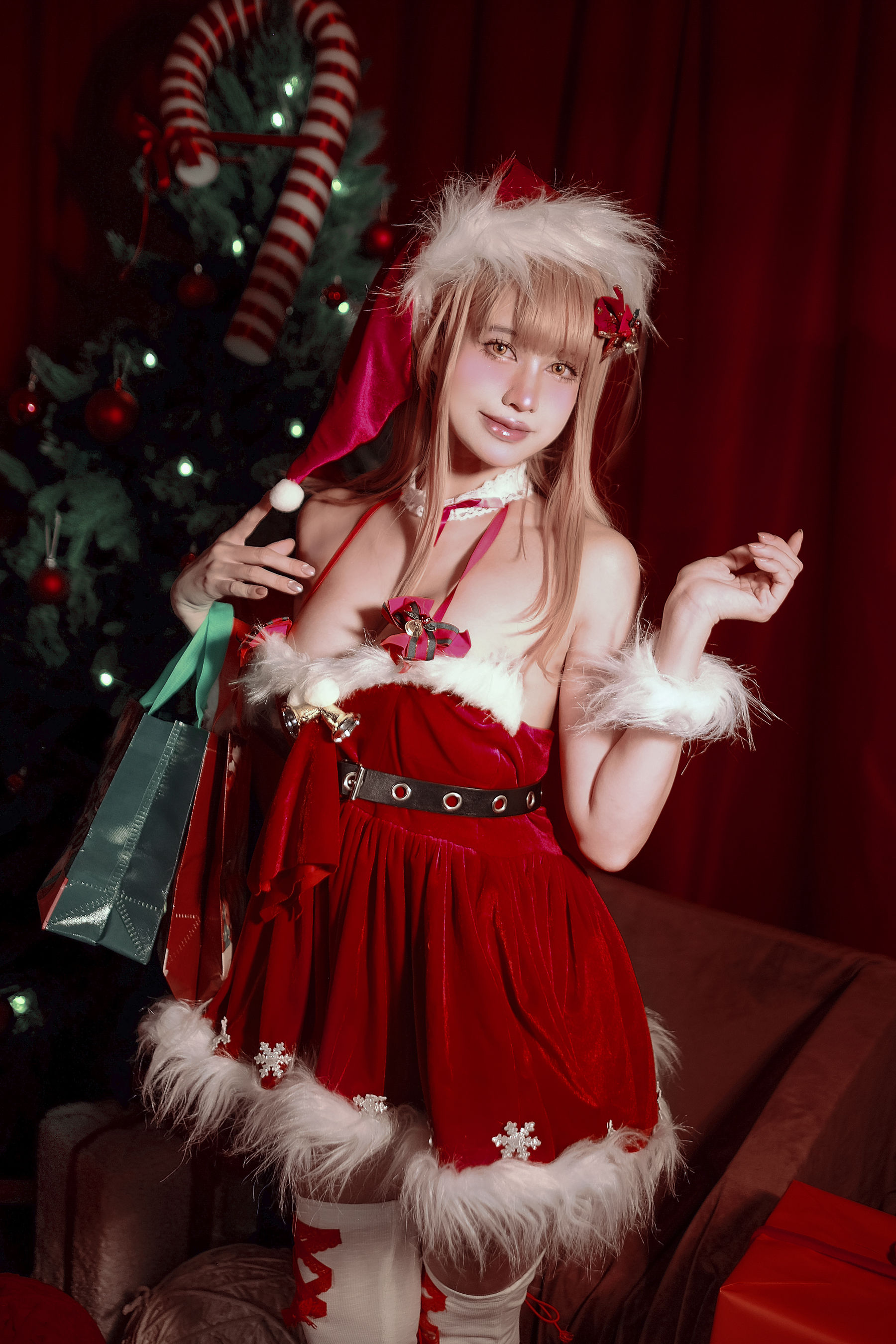 PingPing - Emma Xmas NIKKE