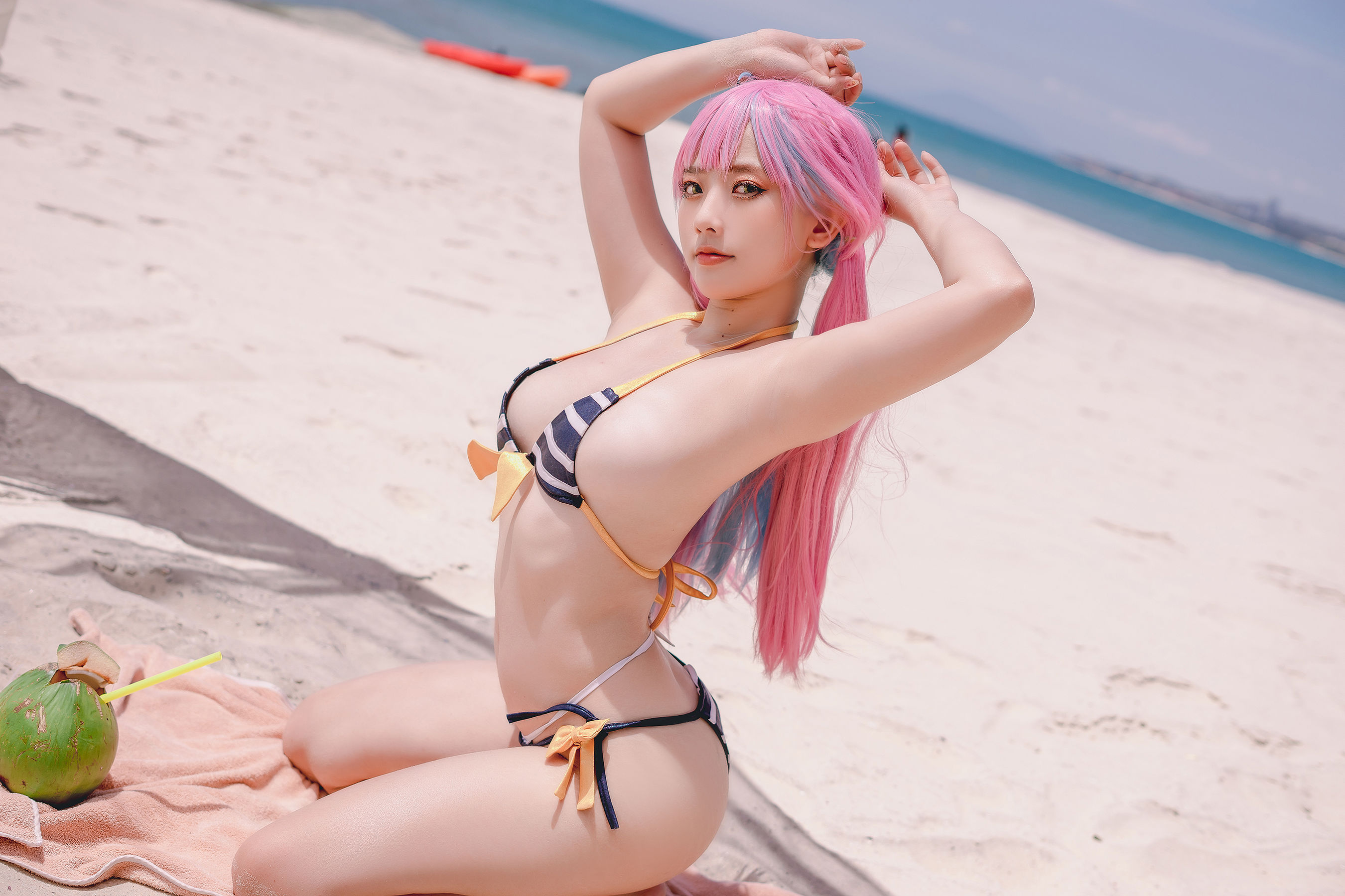 [Messie Huang]写真 - Aqua Bikini