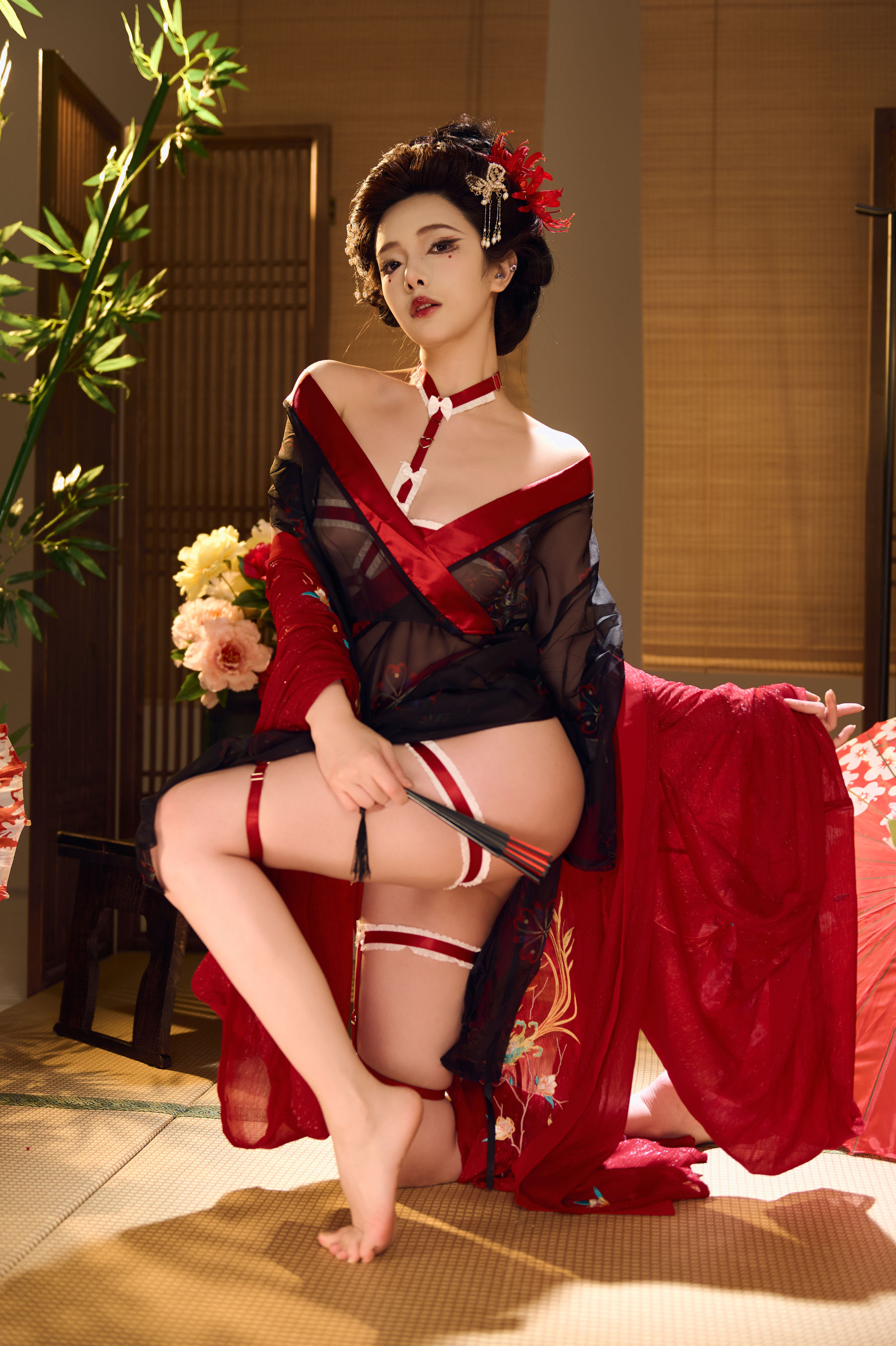 动漫博主雯妹 - 红袖添香