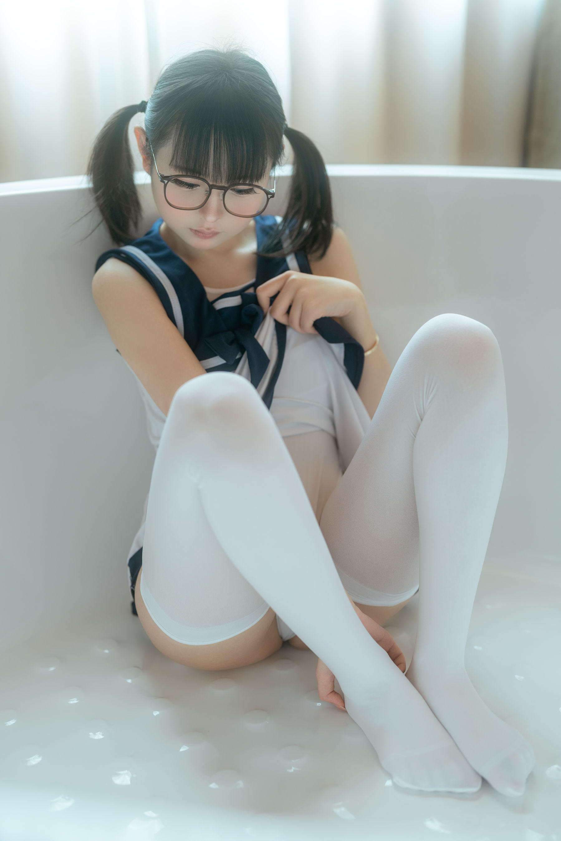 幼水铃衣 - 梦浴少女