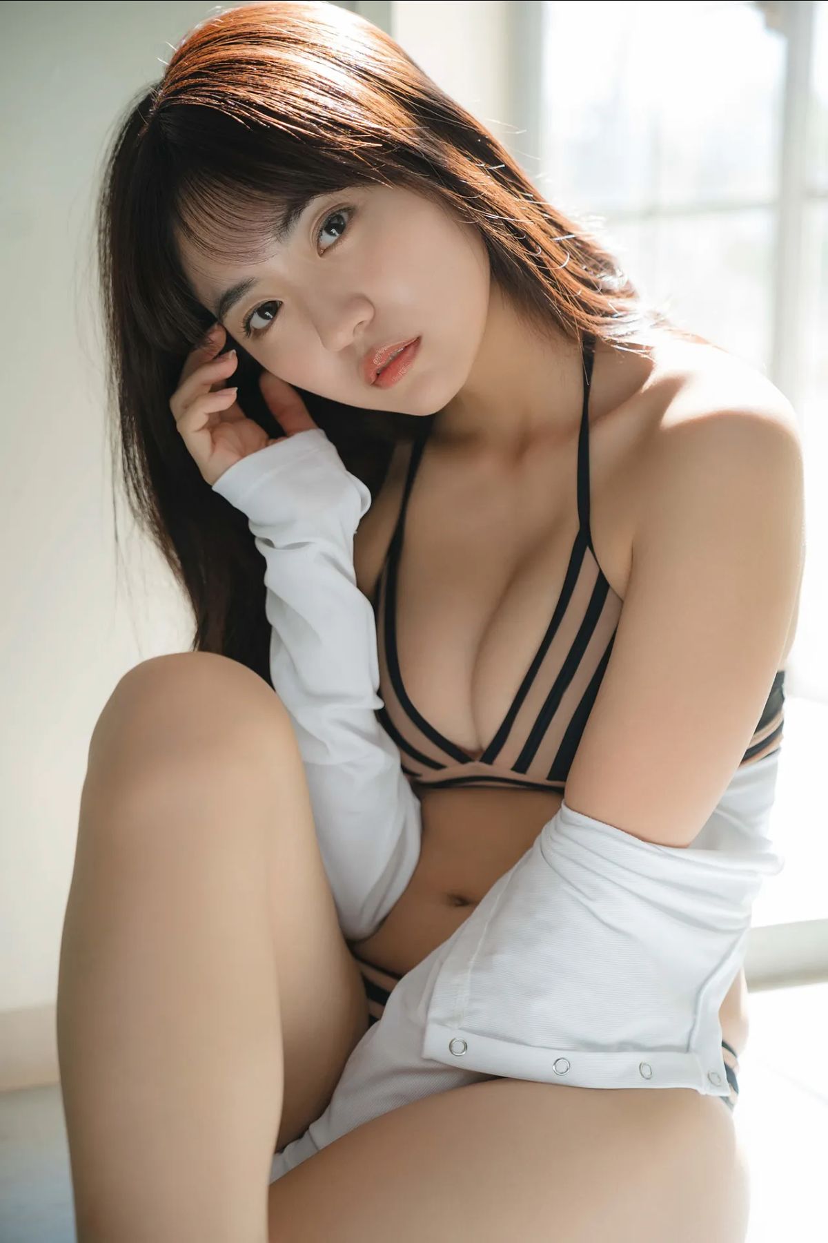 豊田ルナ - 無邪気な熱視線 vol.1