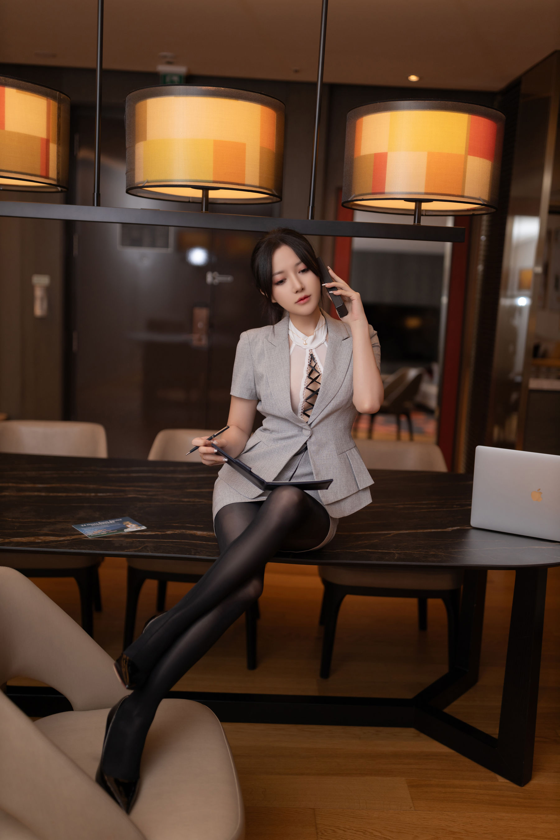 鱼子酱 他的监控电话写真