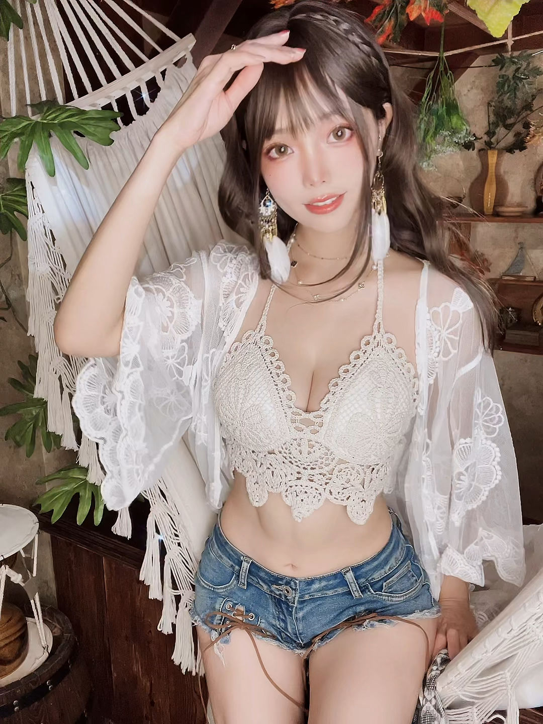 Ely_eee (ElyEE子) - Secret Treehouse Escape