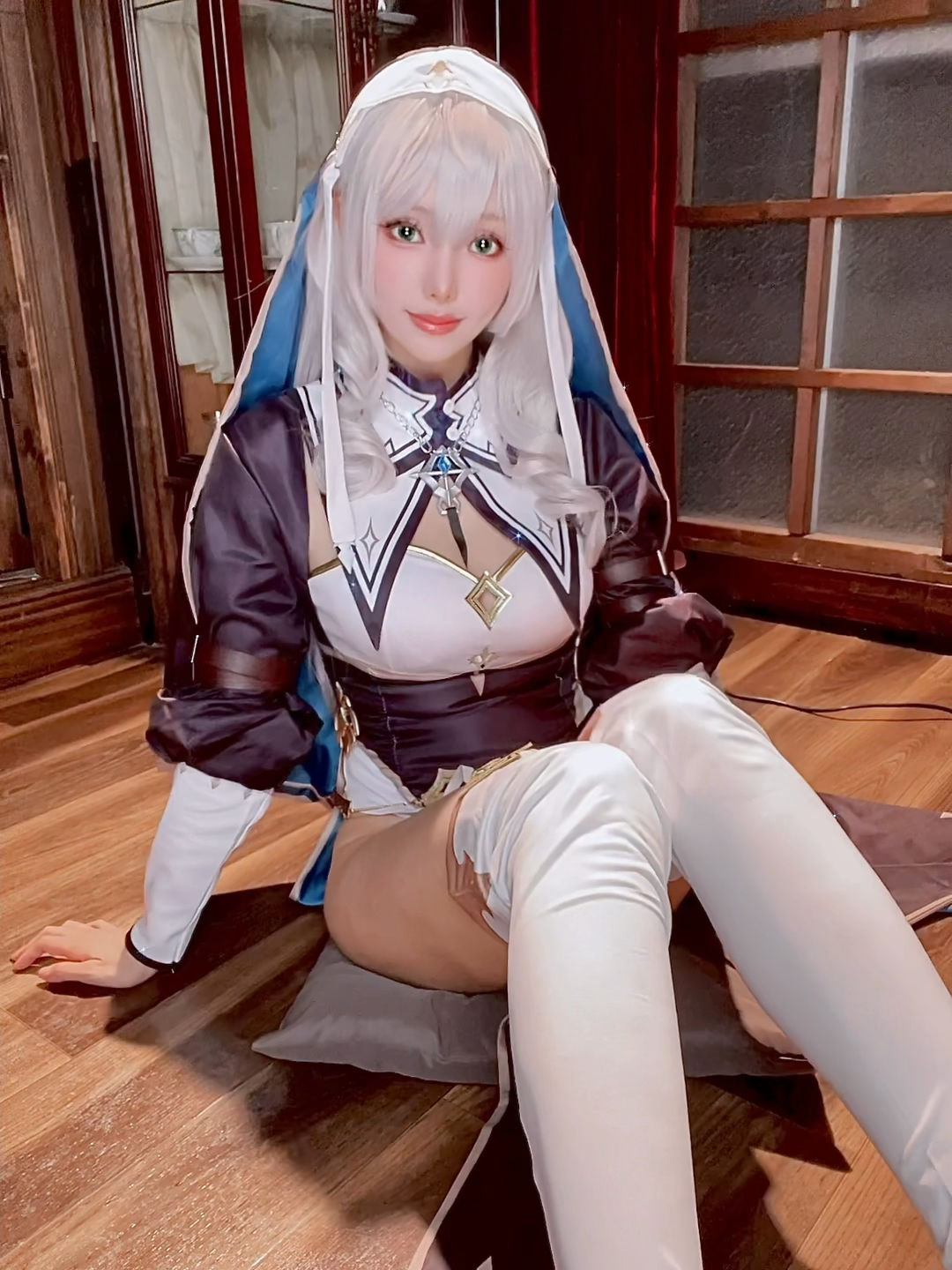 Ely_eee (ElyEE子) - Shirogane noel~Nun