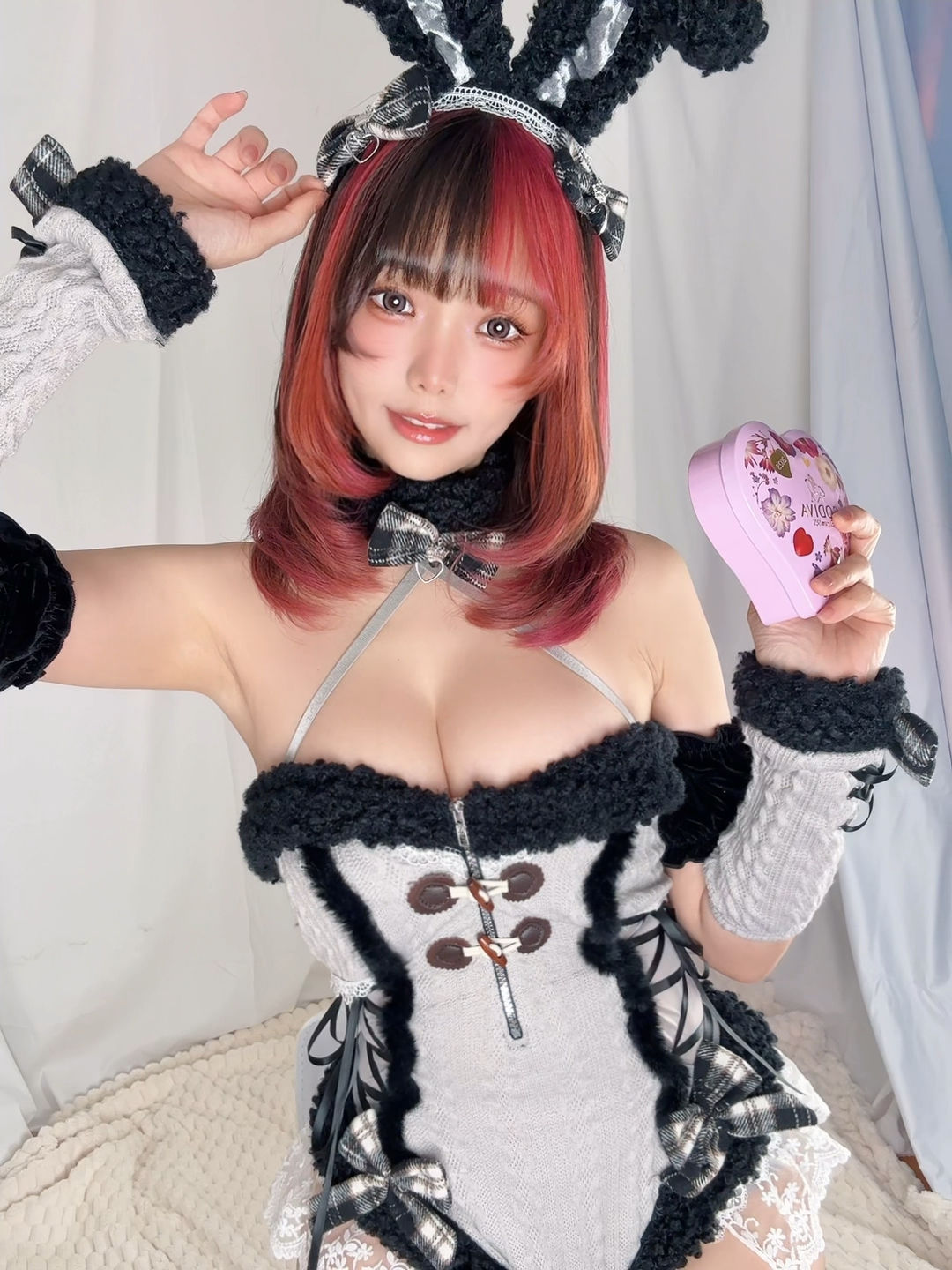 Ely_eee (ElyEE子) - Shirogane noel~Nun