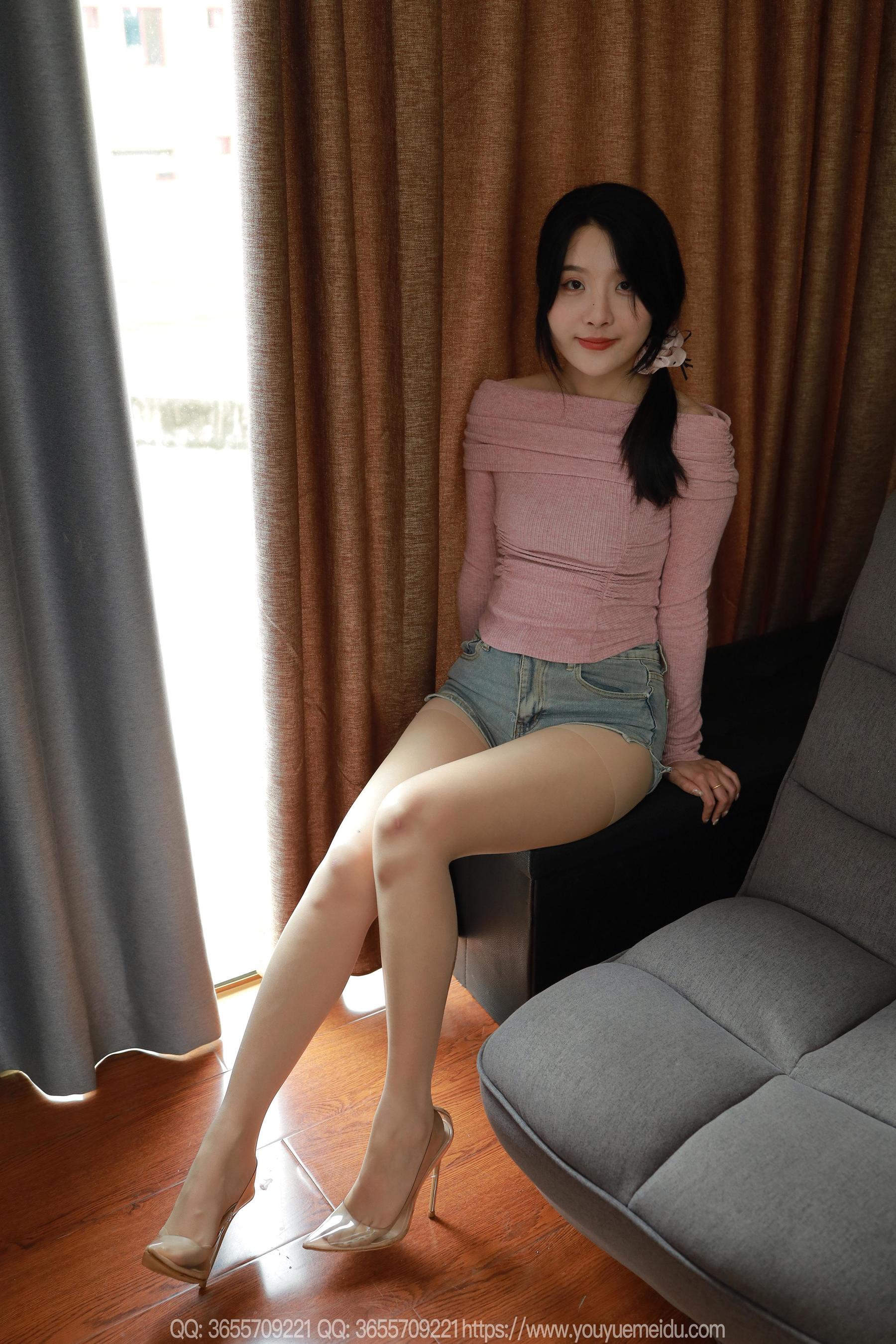 IESS异思趣向 - 模特： 婉萍 《短裤肉丝》