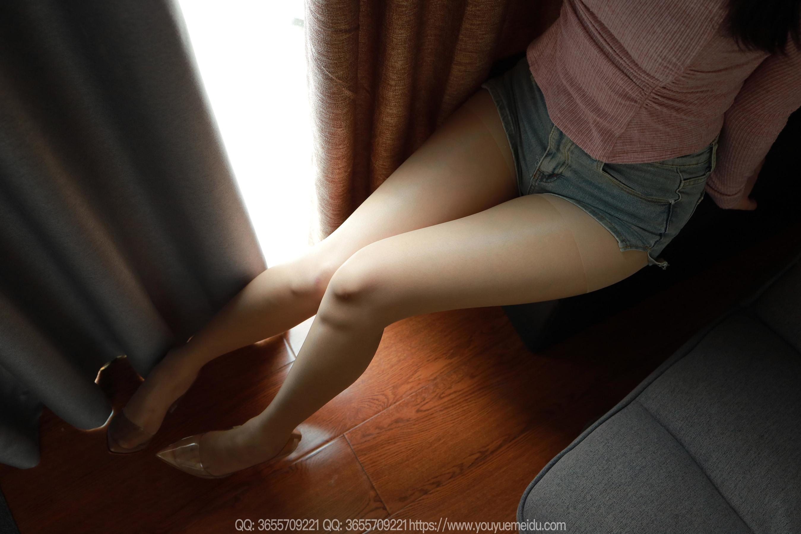 IESS异思趣向 - 模特： 婉萍 《短裤肉丝》