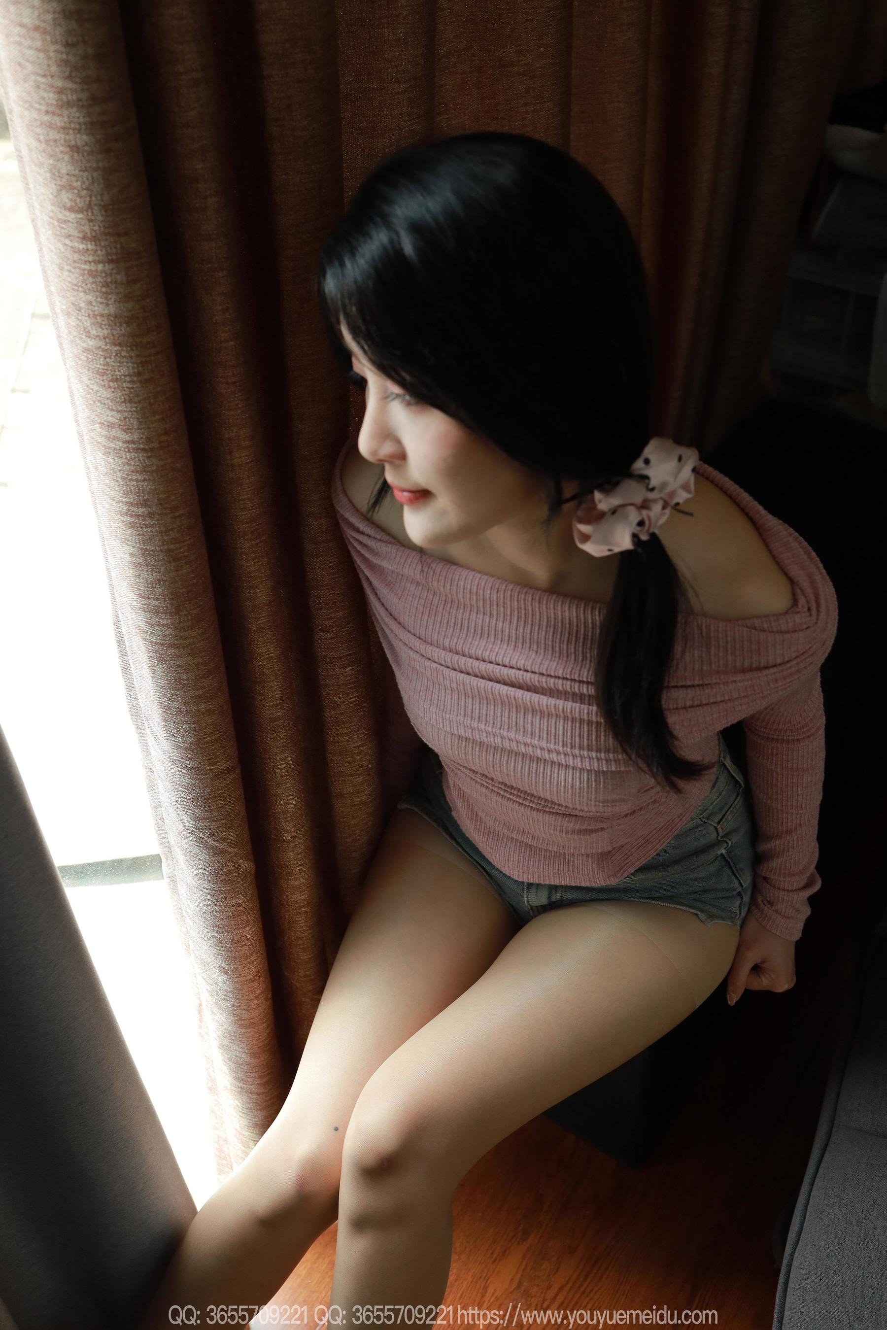 IESS异思趣向 - 模特： 婉萍 《短裤肉丝》