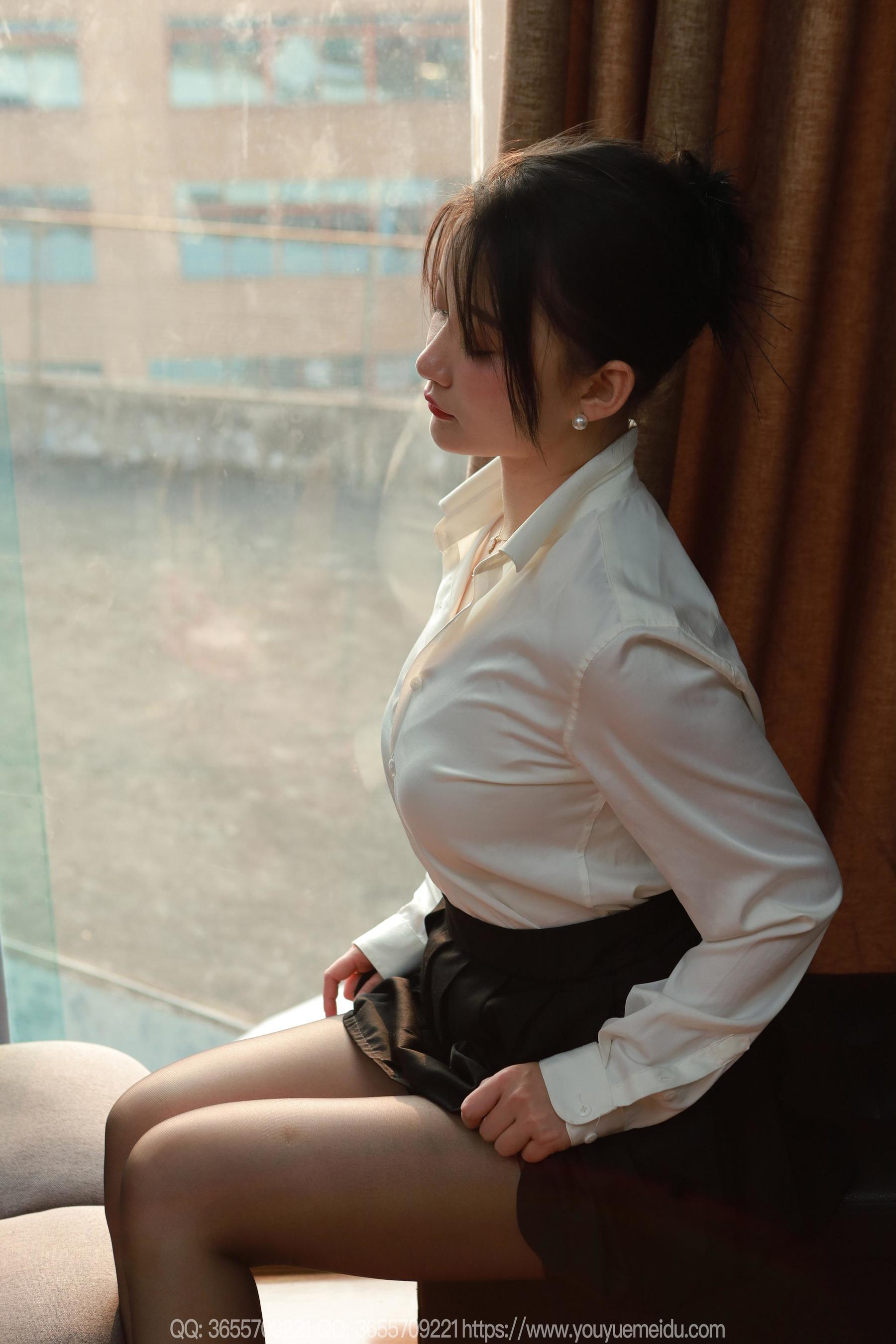 IESS异思趣向 - 模特： 秋秋 《秘书白小姐》 - 图片06