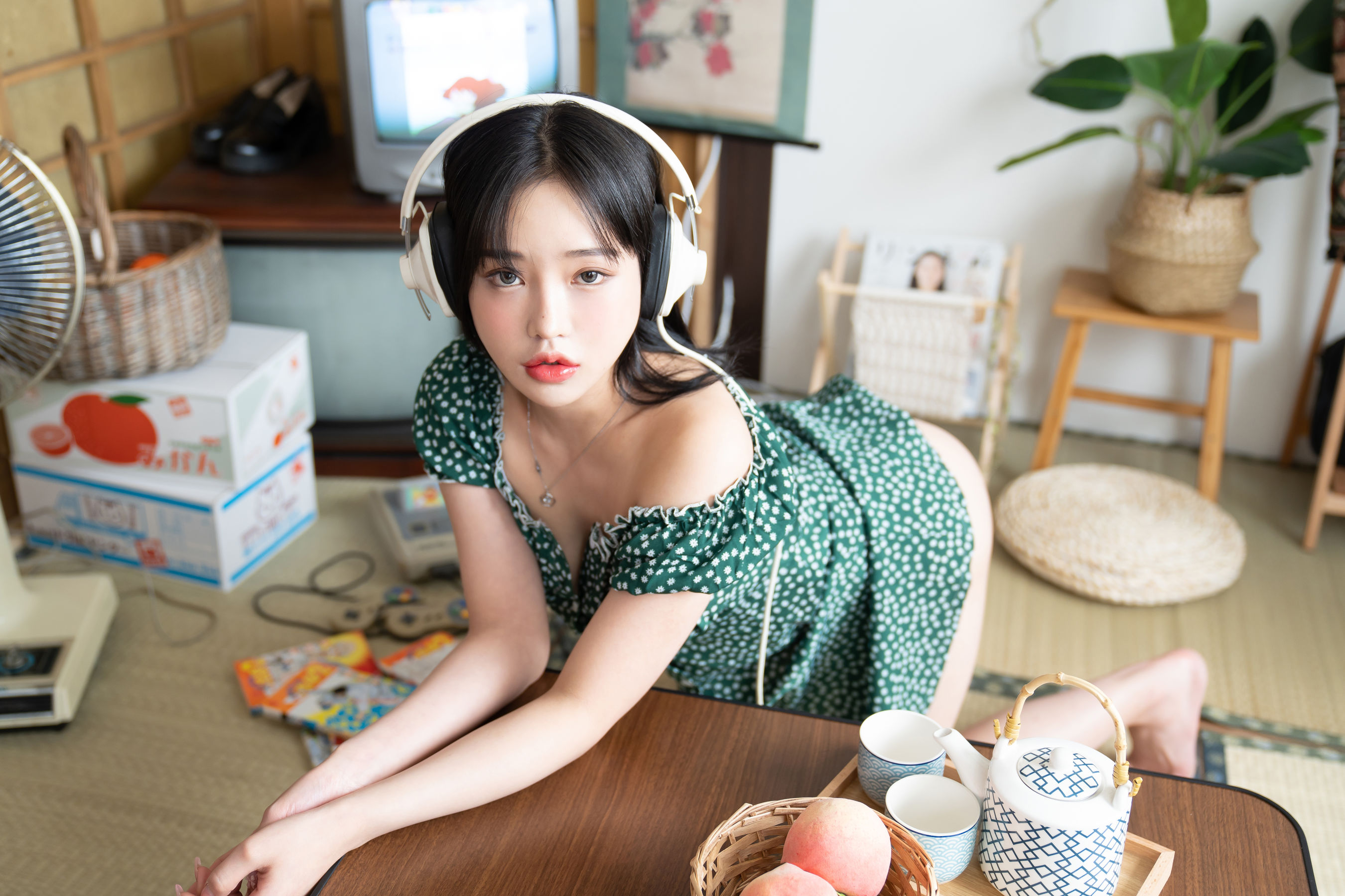 Leeae - Hot vacation - 图片02