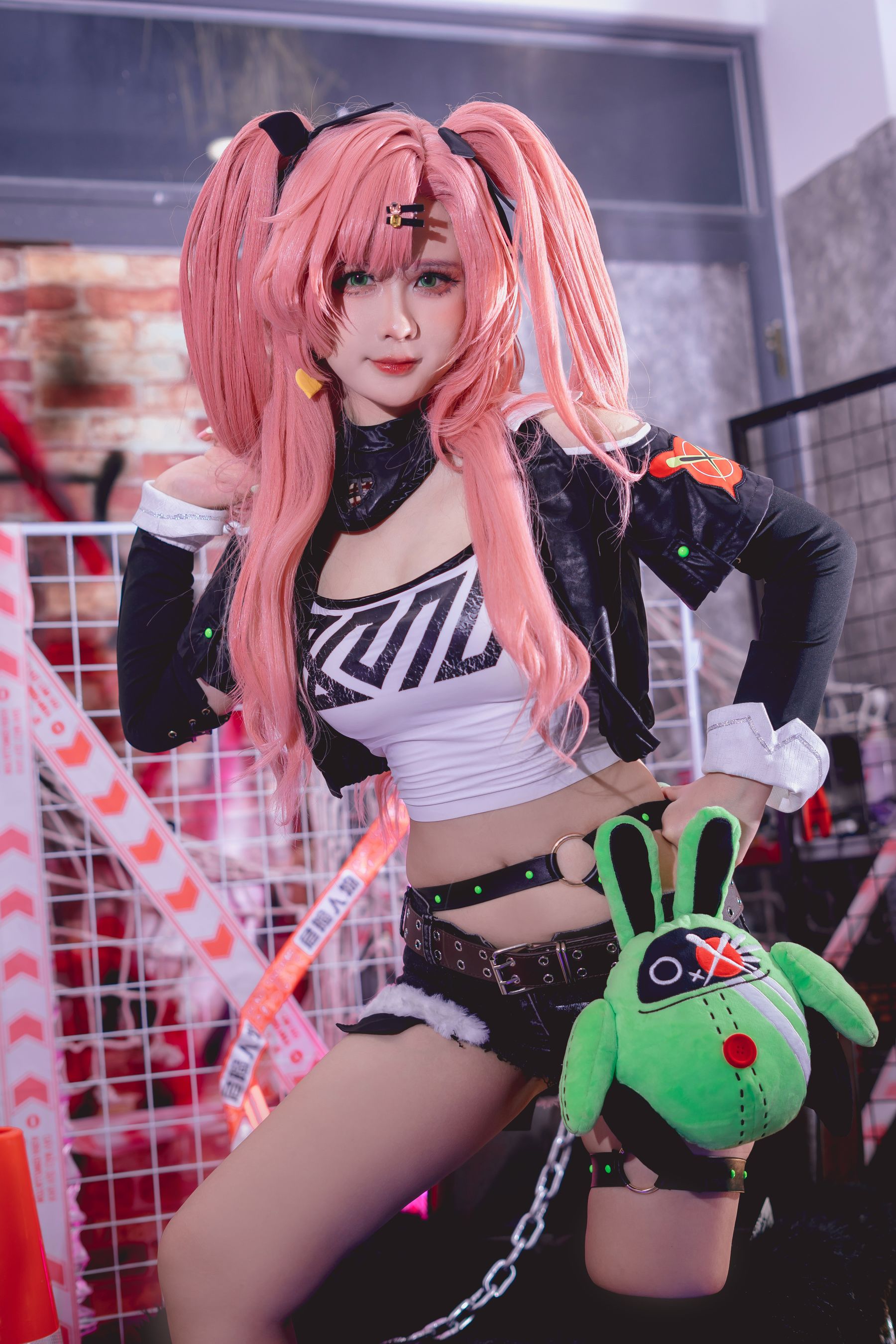 Pyon Lay - Nicole Demara - 图片02