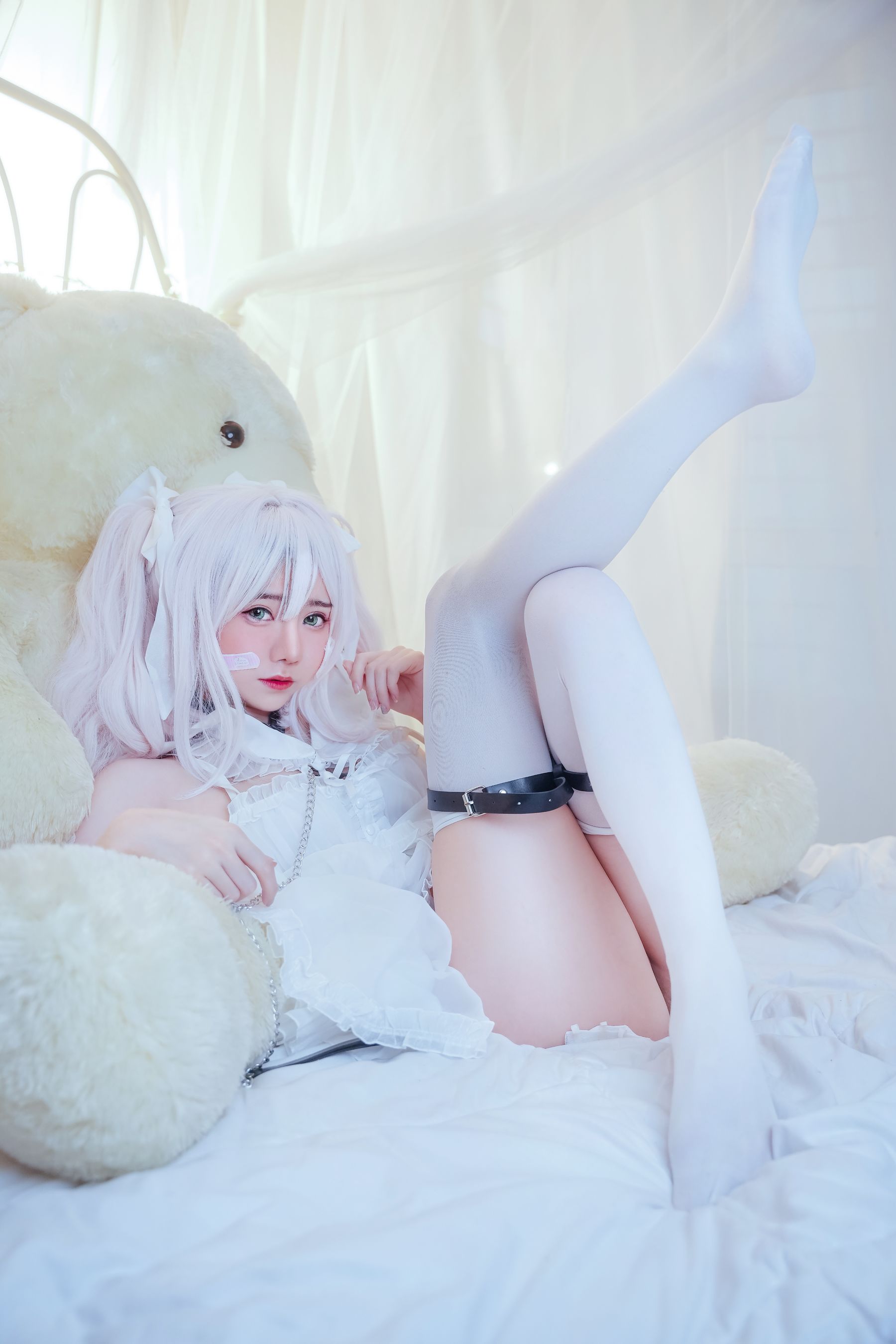 Sally Dorasnow - Hatsune - 图片05