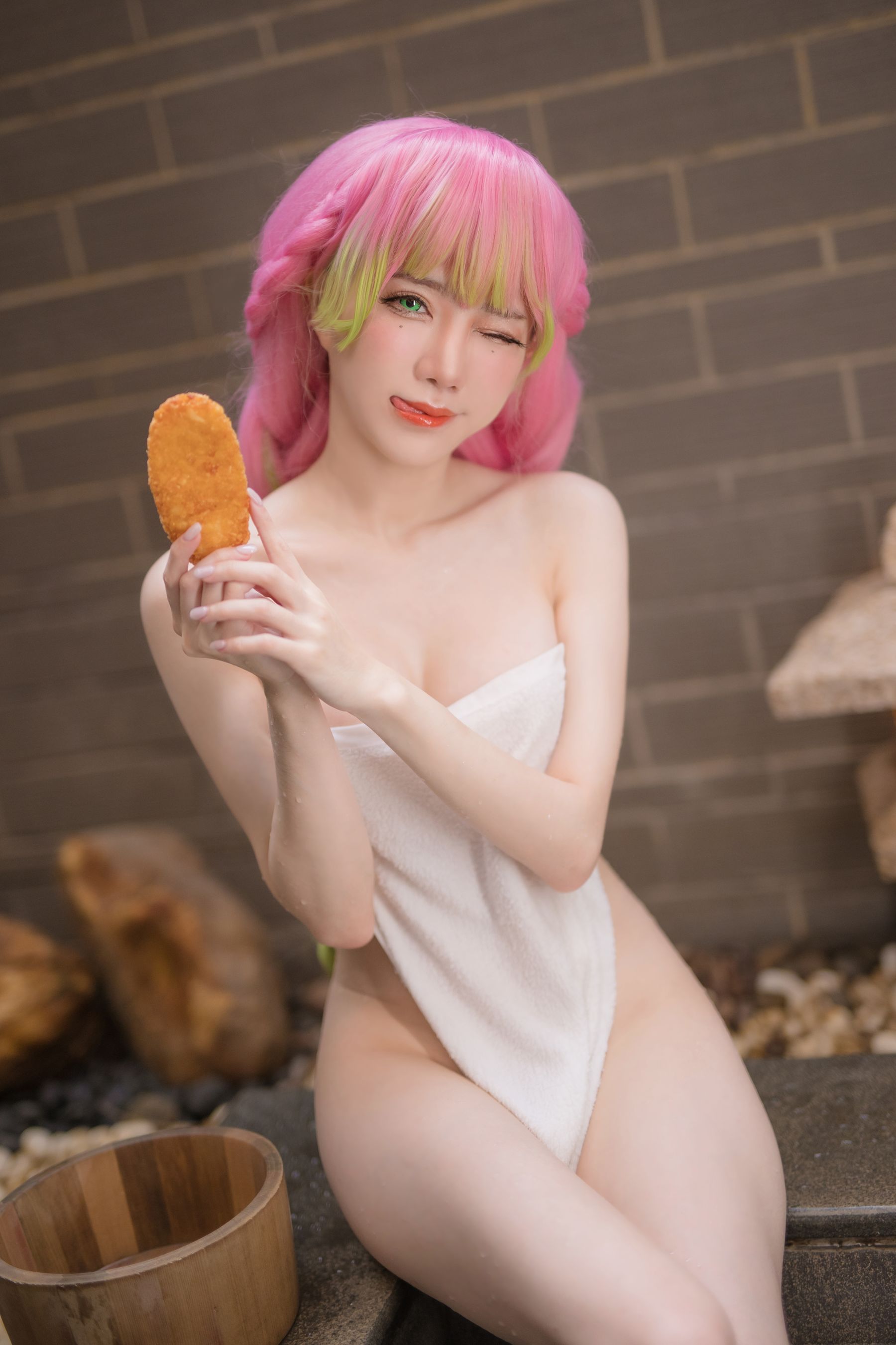 Sally Dorasnow - Mitsuri Kanroji Onsen - 图片05