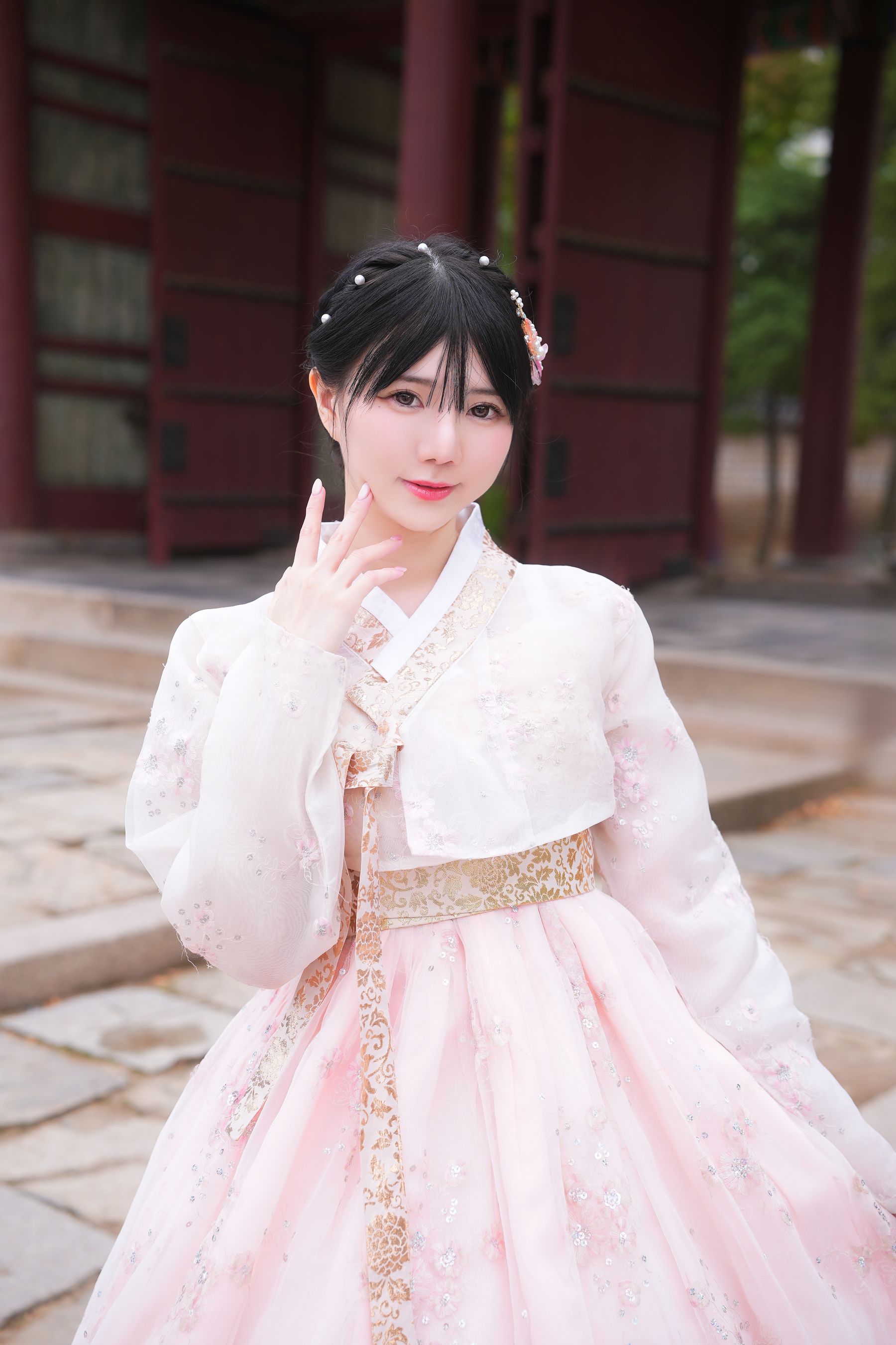 Sally Dorasnow - New Year Hanbok - 图片03