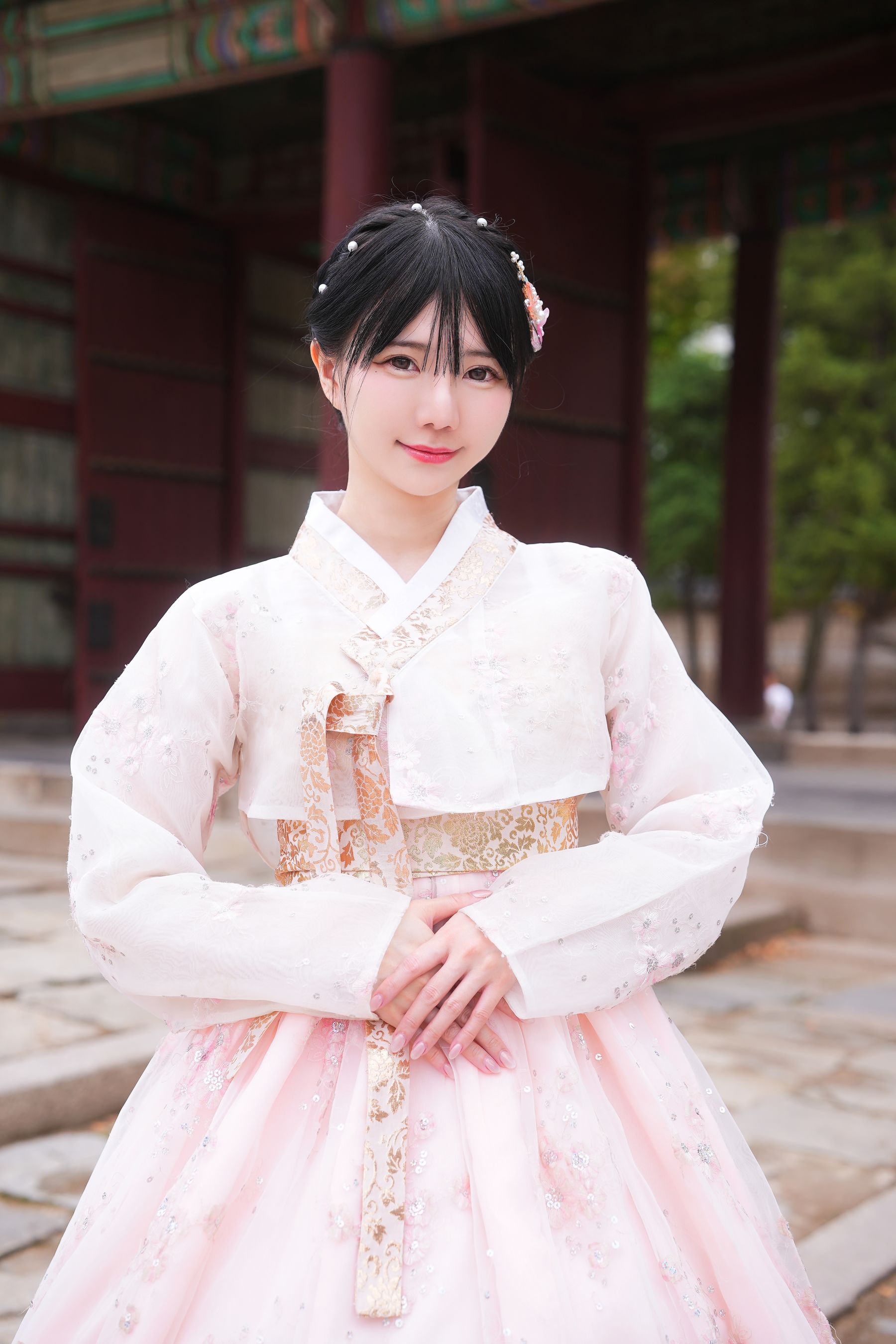 Sally Dorasnow - New Year Hanbok - 图片04