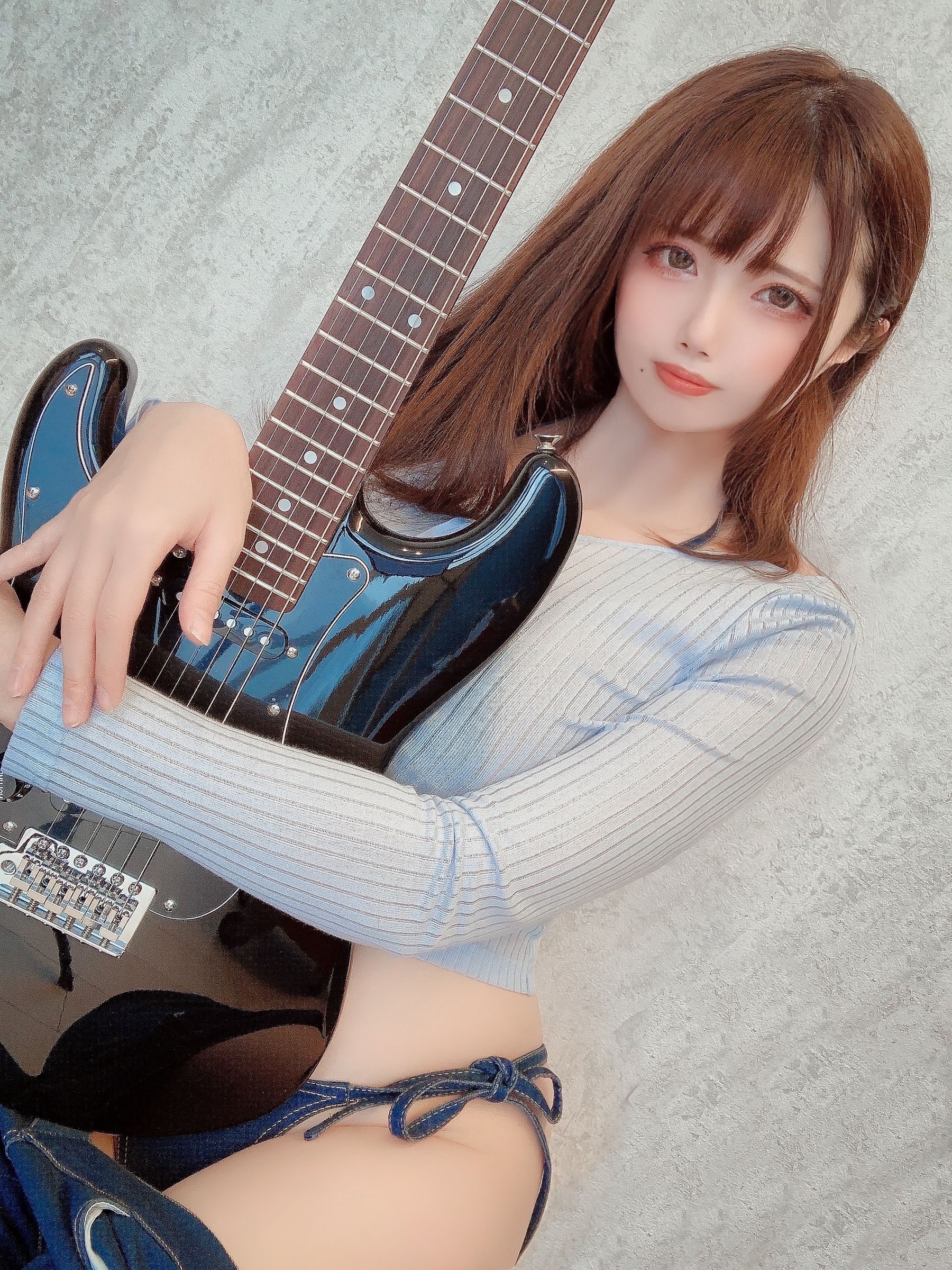 Uriうり - Guitar Sister - 图片03