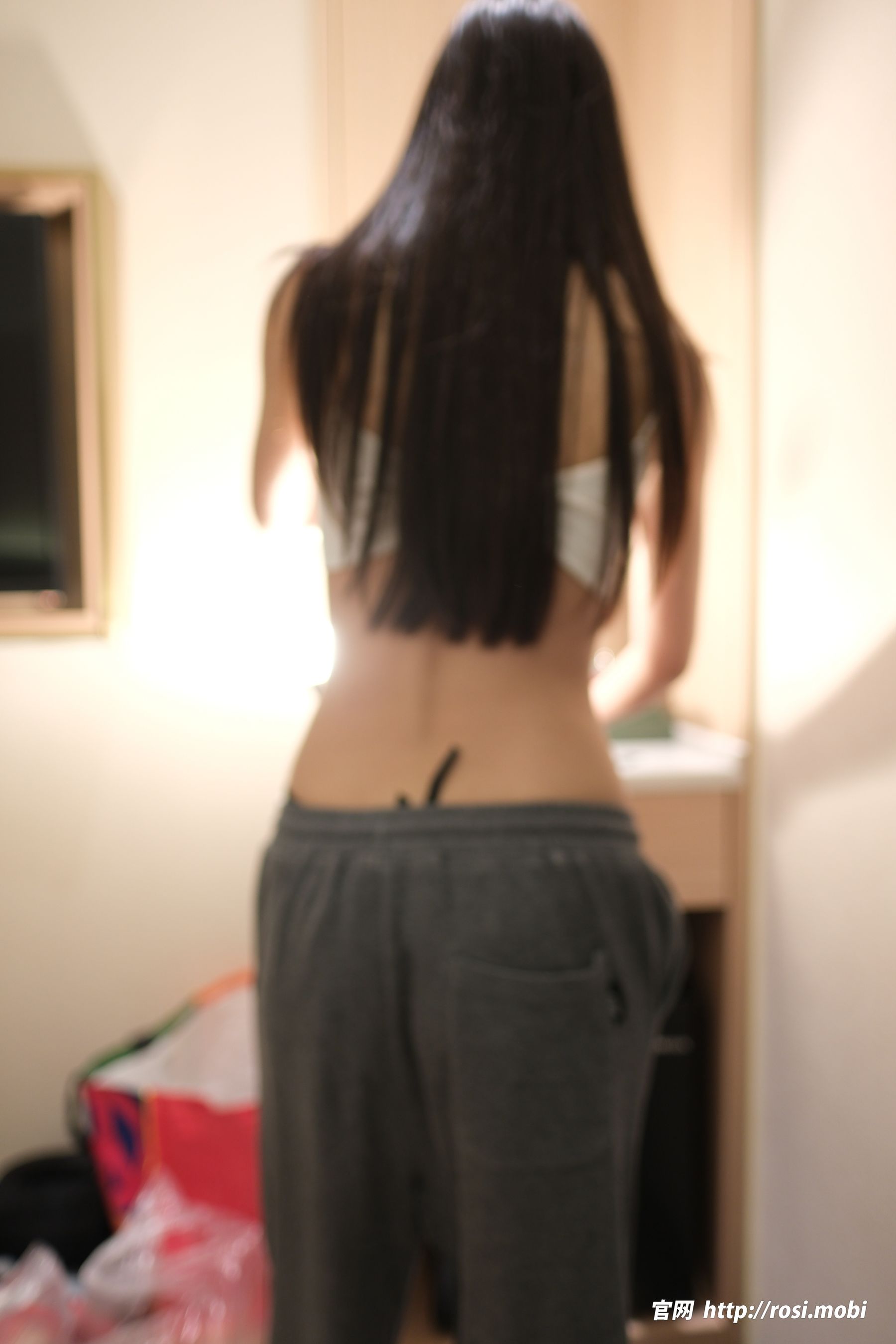 [ROSI写真] 2025.05.14 NO.4909