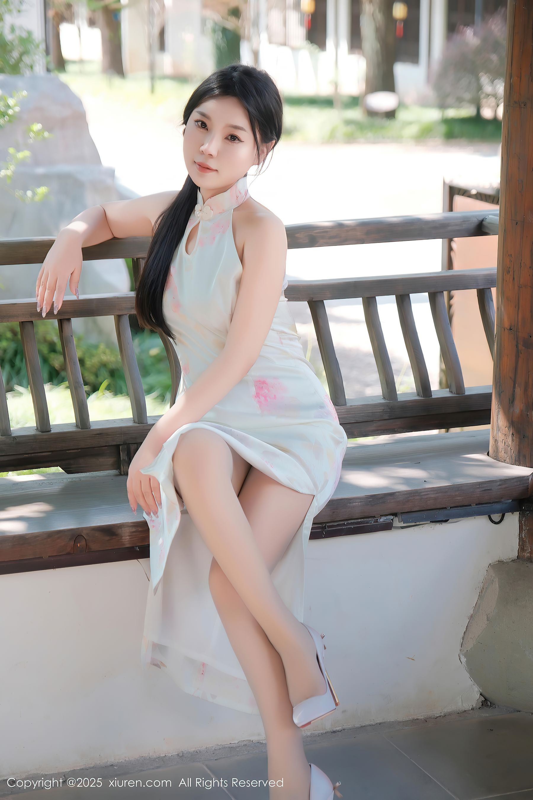 [秀人XiuRen] 2025.02.17 No.9893 麦田