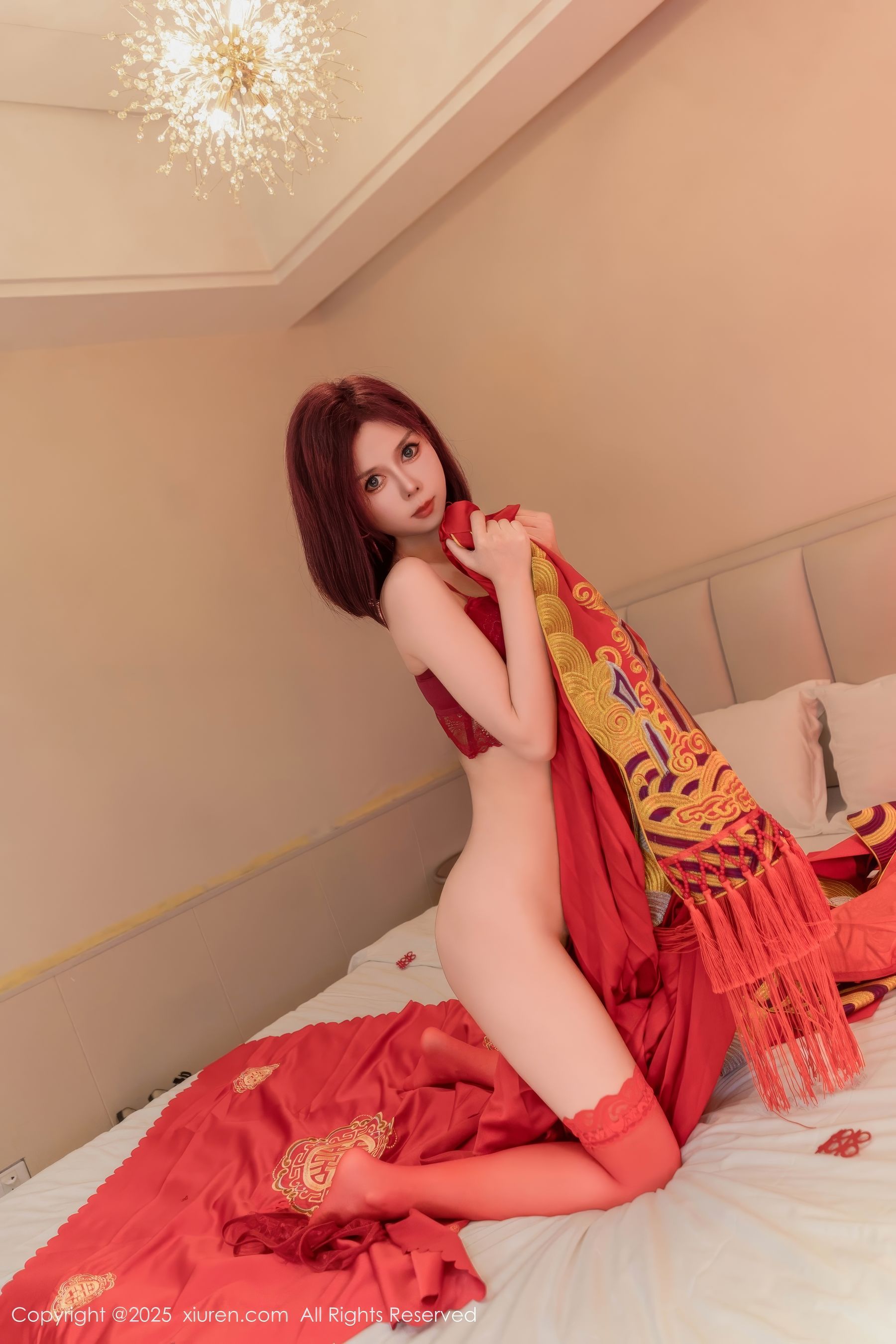 [秀人XiuRen] 2025.03.11 No.9995 白芷yy