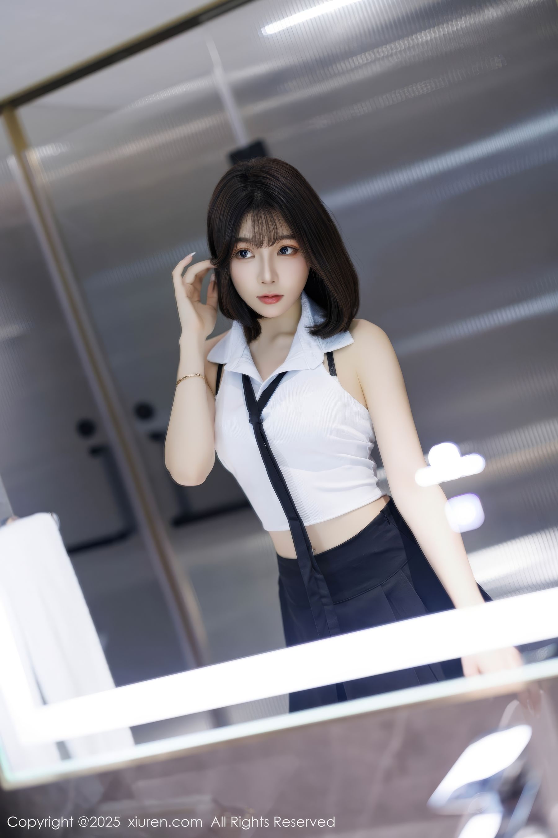 [秀人XiuRen] 2025.03.20 No.10048 徐莉芝Booty - 图片02