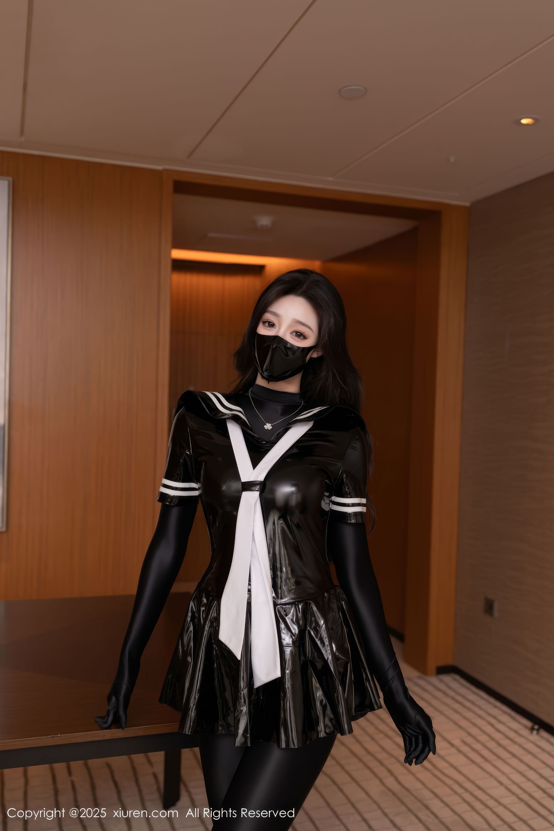 [秀人XiuRen] 2025.03.28 No.10087 小逗逗