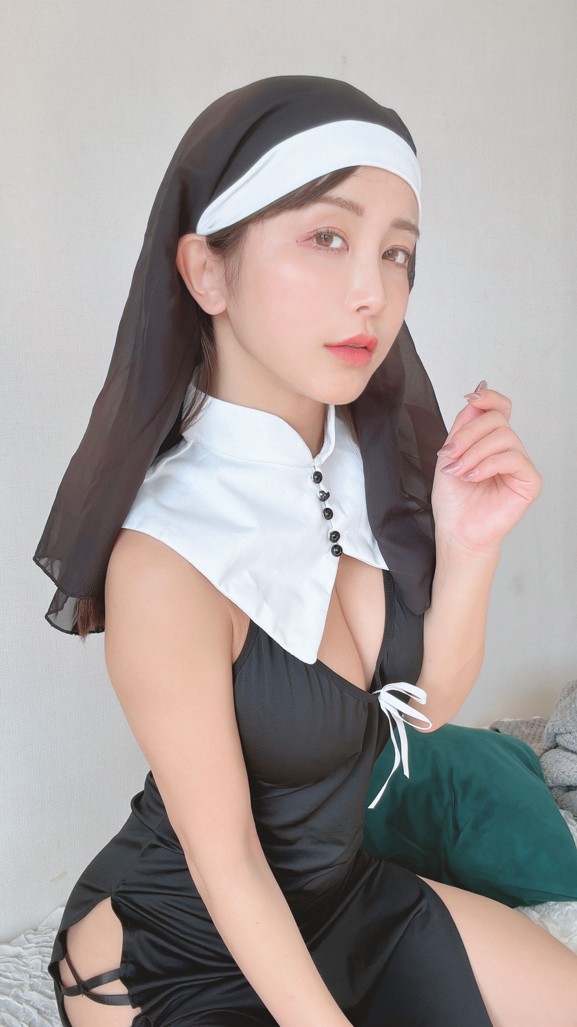 いくみ – (193iKkyu3) [Fantia] 2024年11月 Will You Confess to the Nun - 图片02