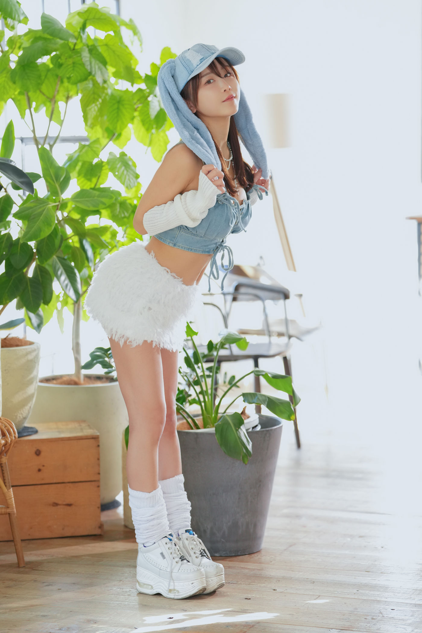 いくみ – (193iKkyu3) [Fantia] 2025年01月 Denim Bunny - 图片02