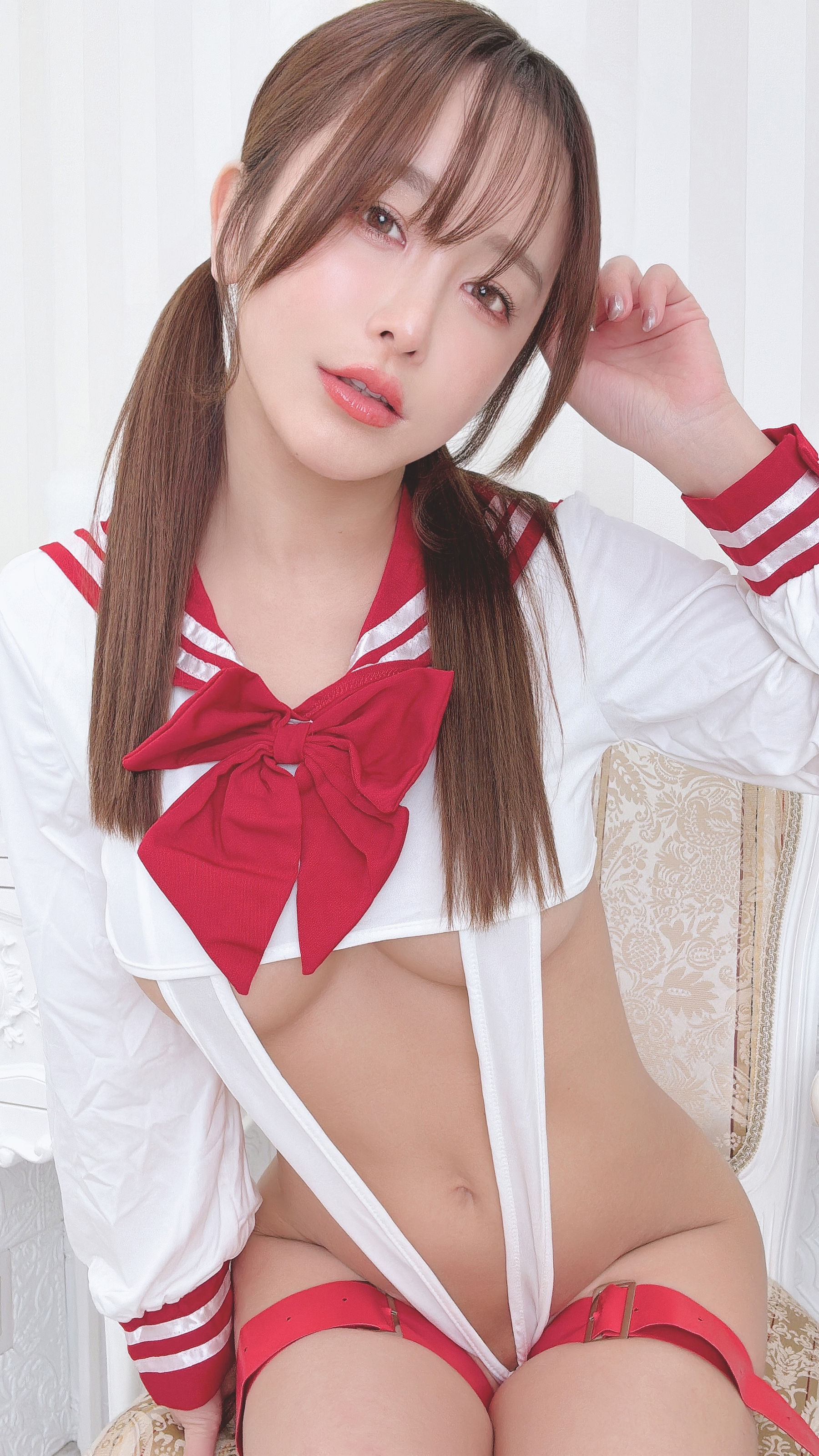いくみ – (193iKkyu3) [Fantia] 2025年02月 V's Make For a Great Uniform - 图片04