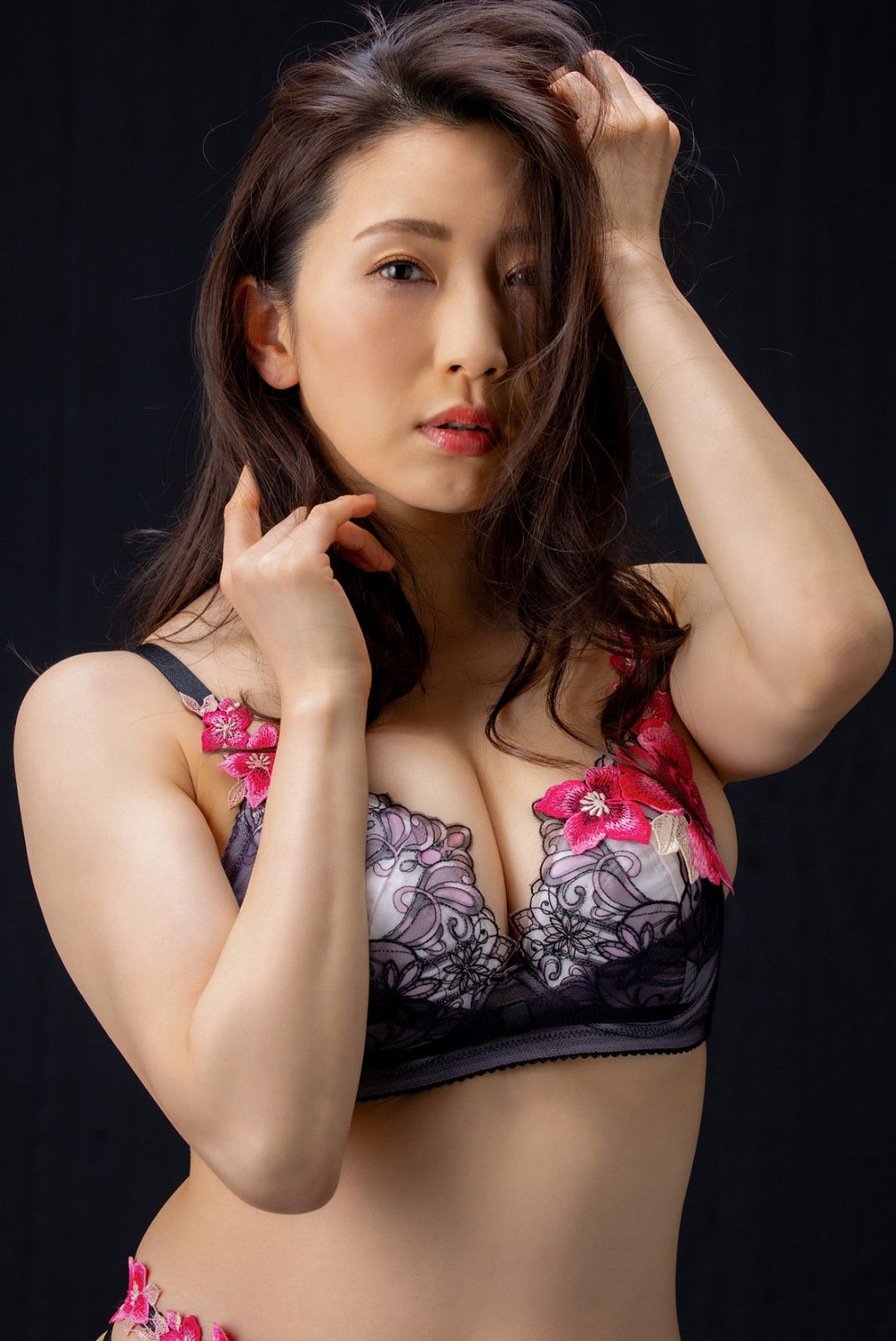 妃ひかり - 絶対的「大人」のセクシーポーズブック