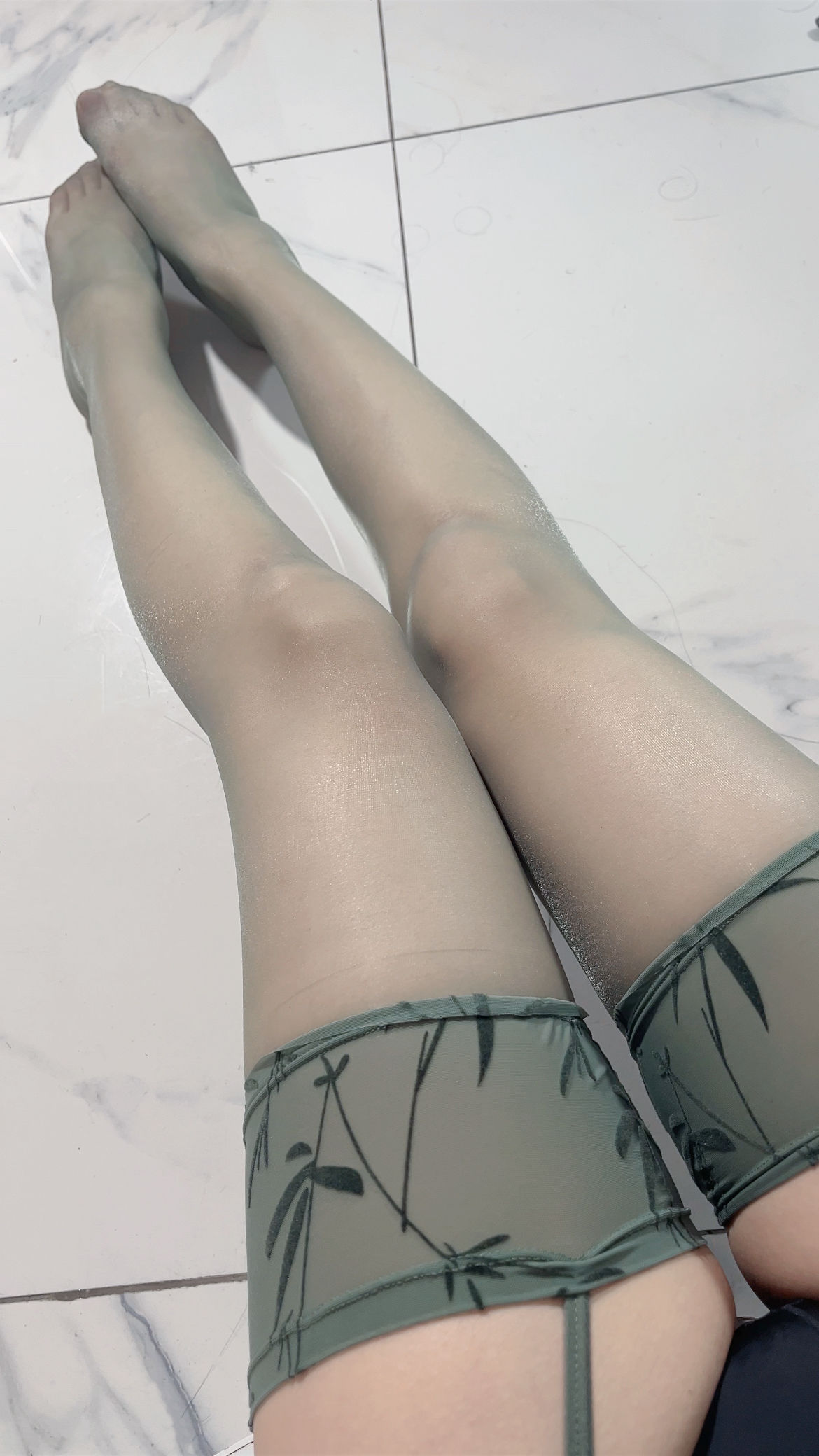 无影喵喵 - 青蛇自拍