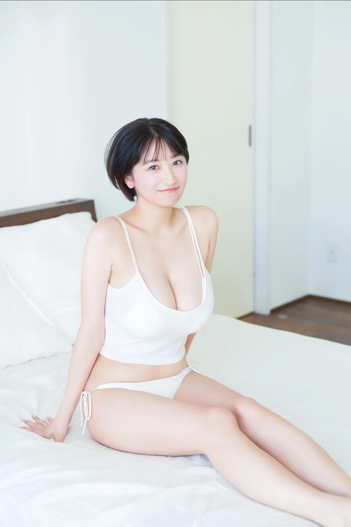 榎原依那 - ファースト インパクト
