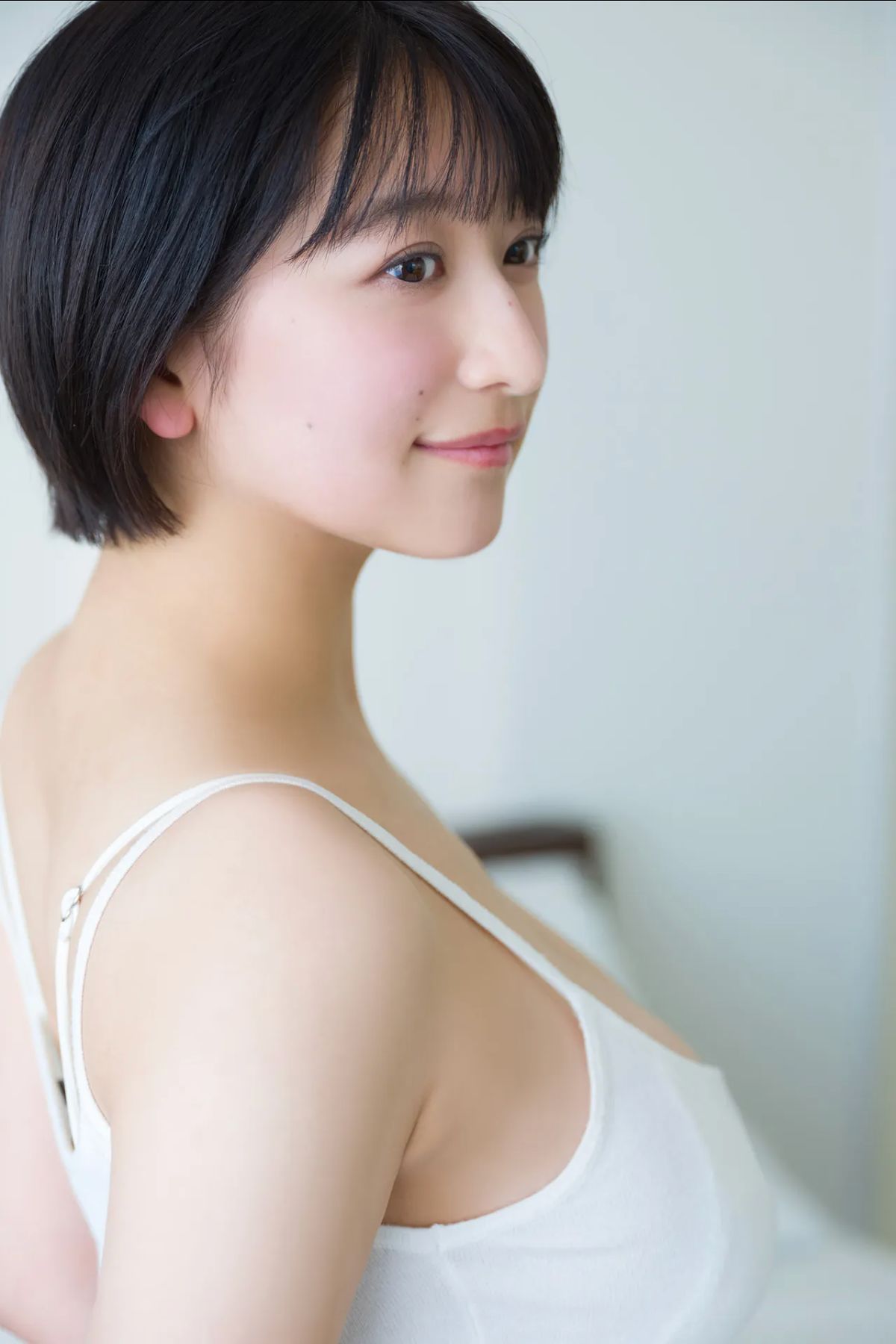 榎原依那 - ファースト インパクト