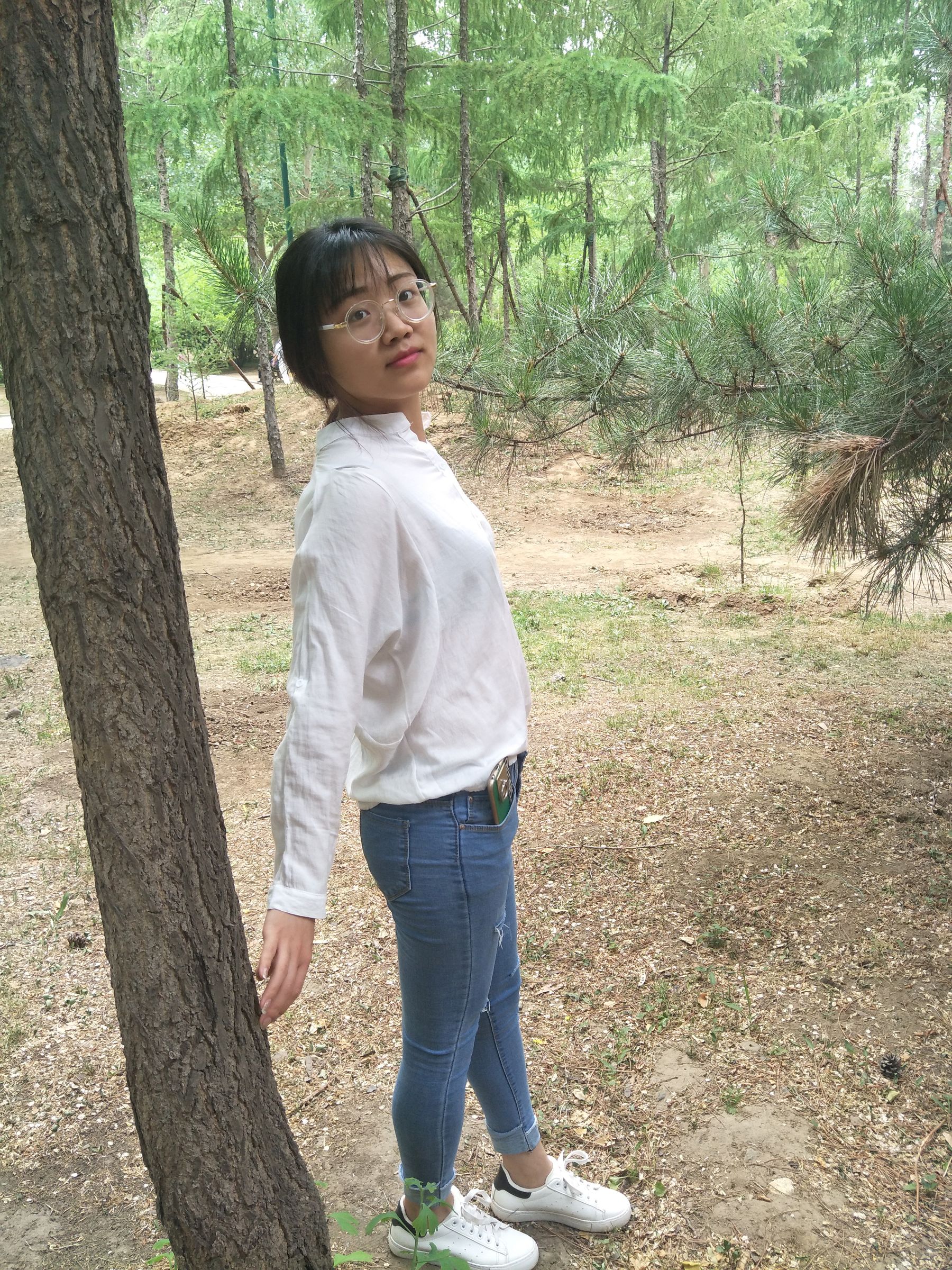 紧身堂妹约出换网袜