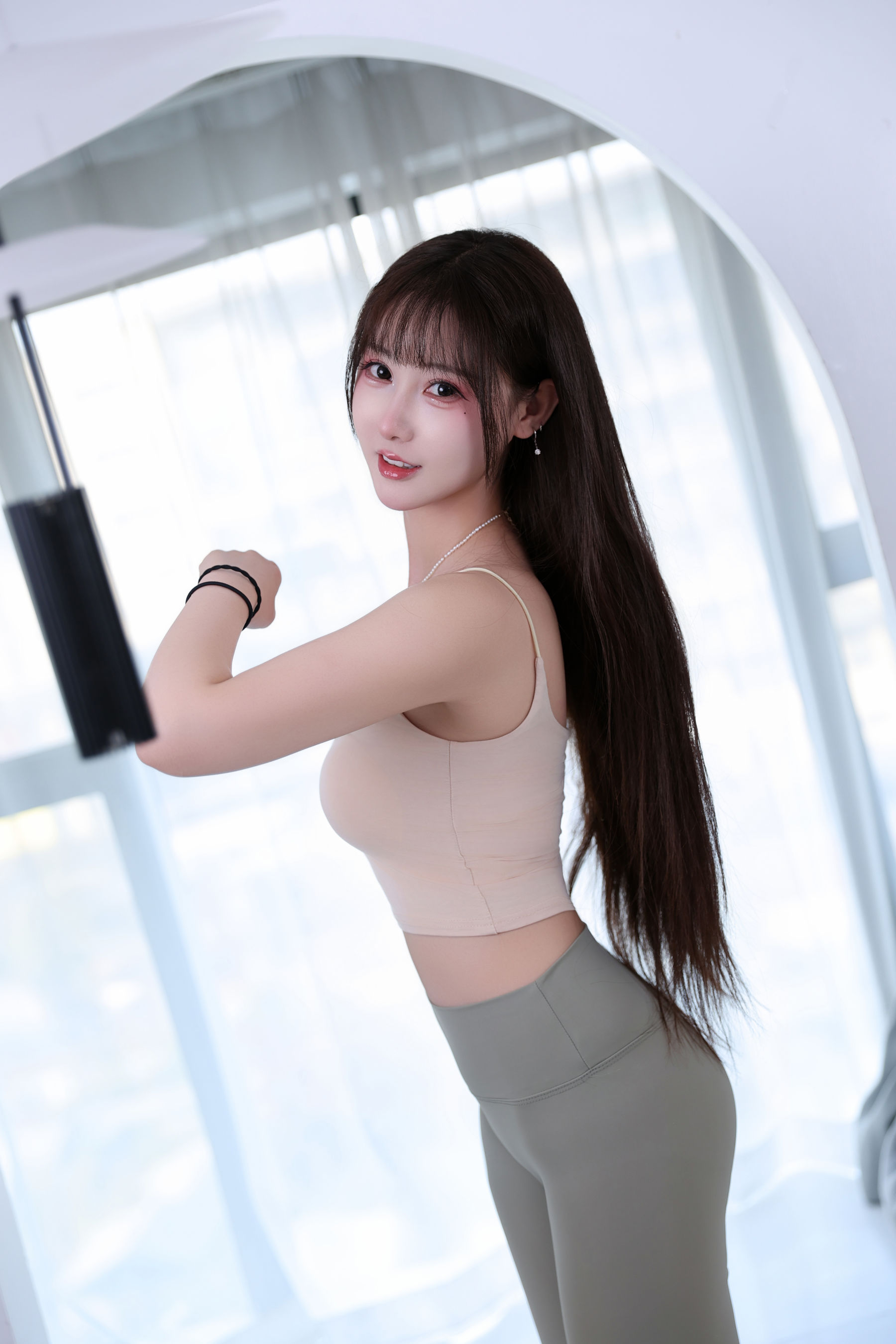 羽生三未 图集 - 瑜伽姐姐