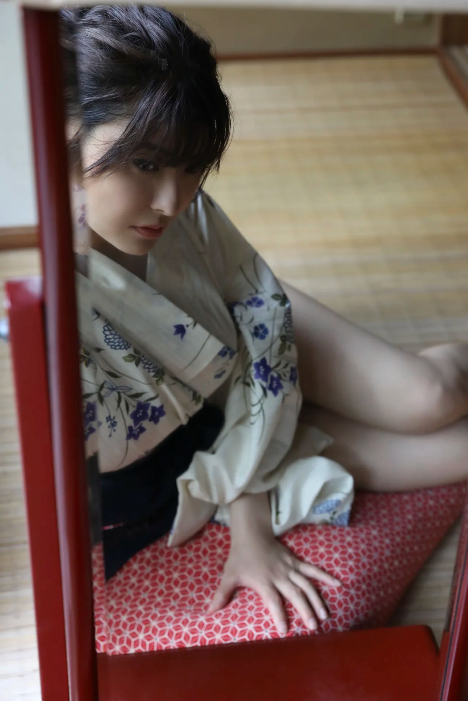 花井美理 - 解禁 Ｈカップ裸身 vol.2