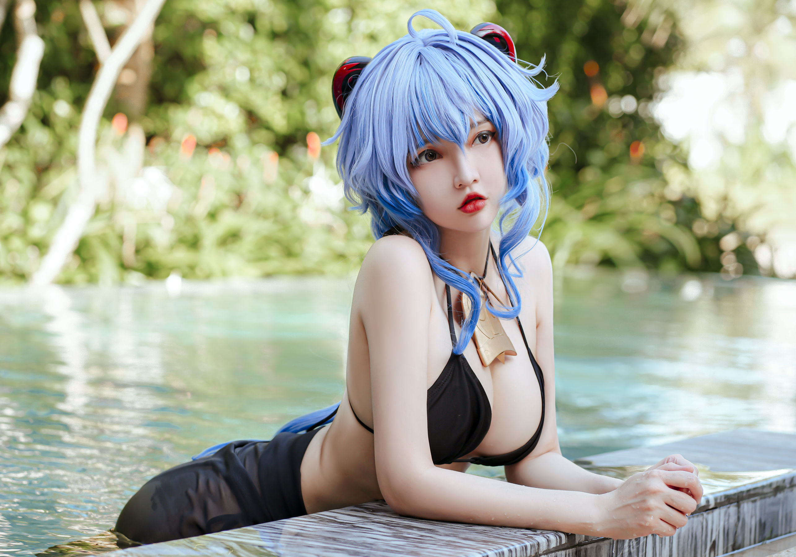 Coser小姐姐Potato Godzilla - Ganyu Bikini - 图片03