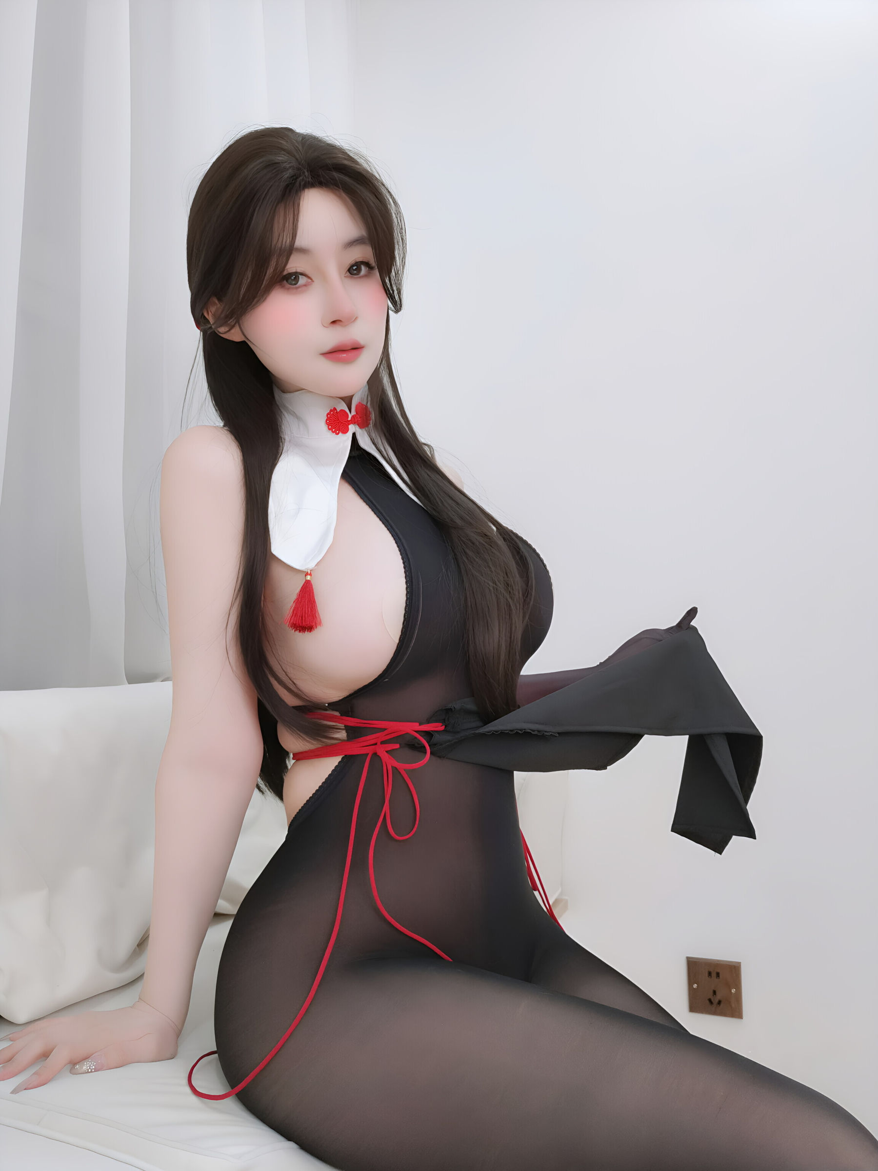 Coser小姐姐白银 [fantia] 2025年05月会员合集 - 图片06