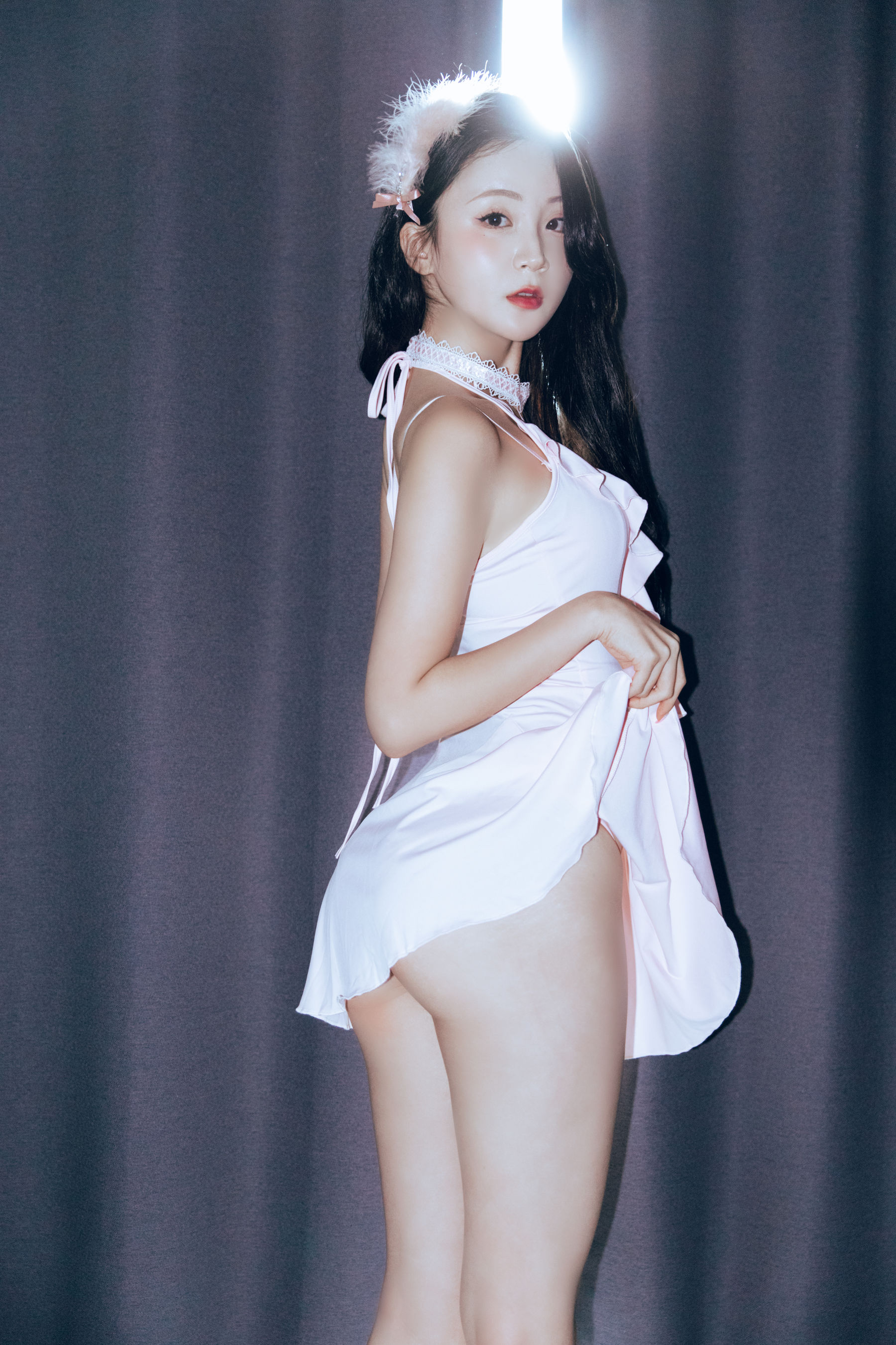 Hanseul - Black Swan - 图片03