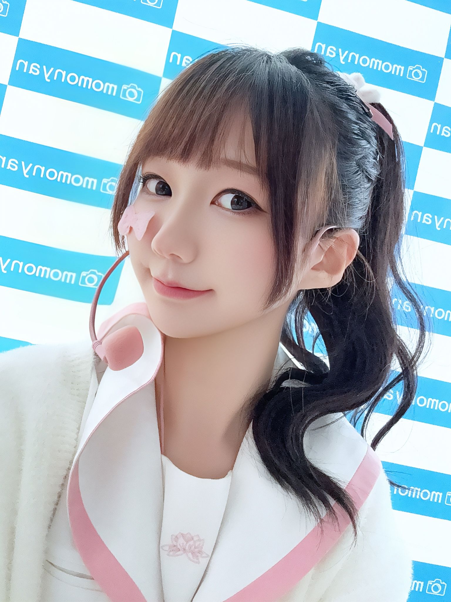 NAGISA魔物喵 [fantia] - 2025年06月 ビキニアイドルのサイン会 - 图片01