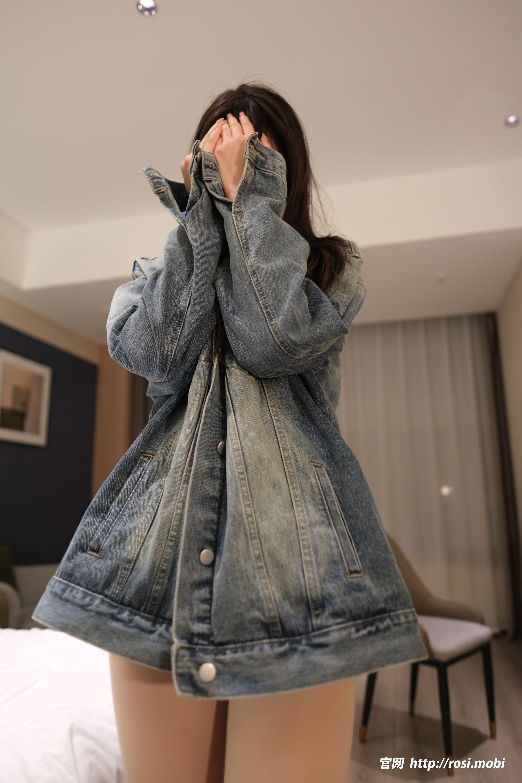 [ROSI写真] 2025.06.25 NO.4951