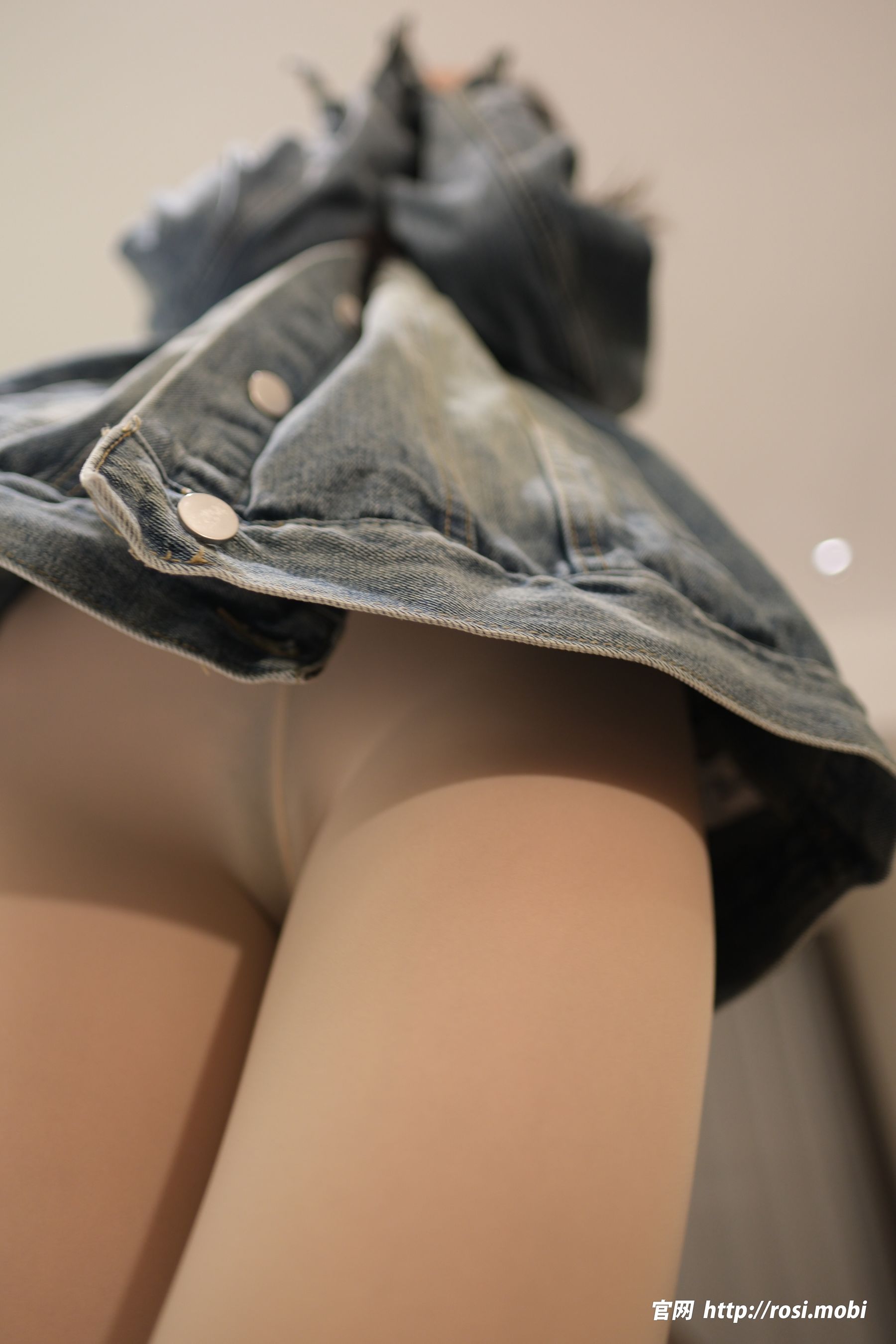 [ROSI写真] 2025.06.25 NO.4951