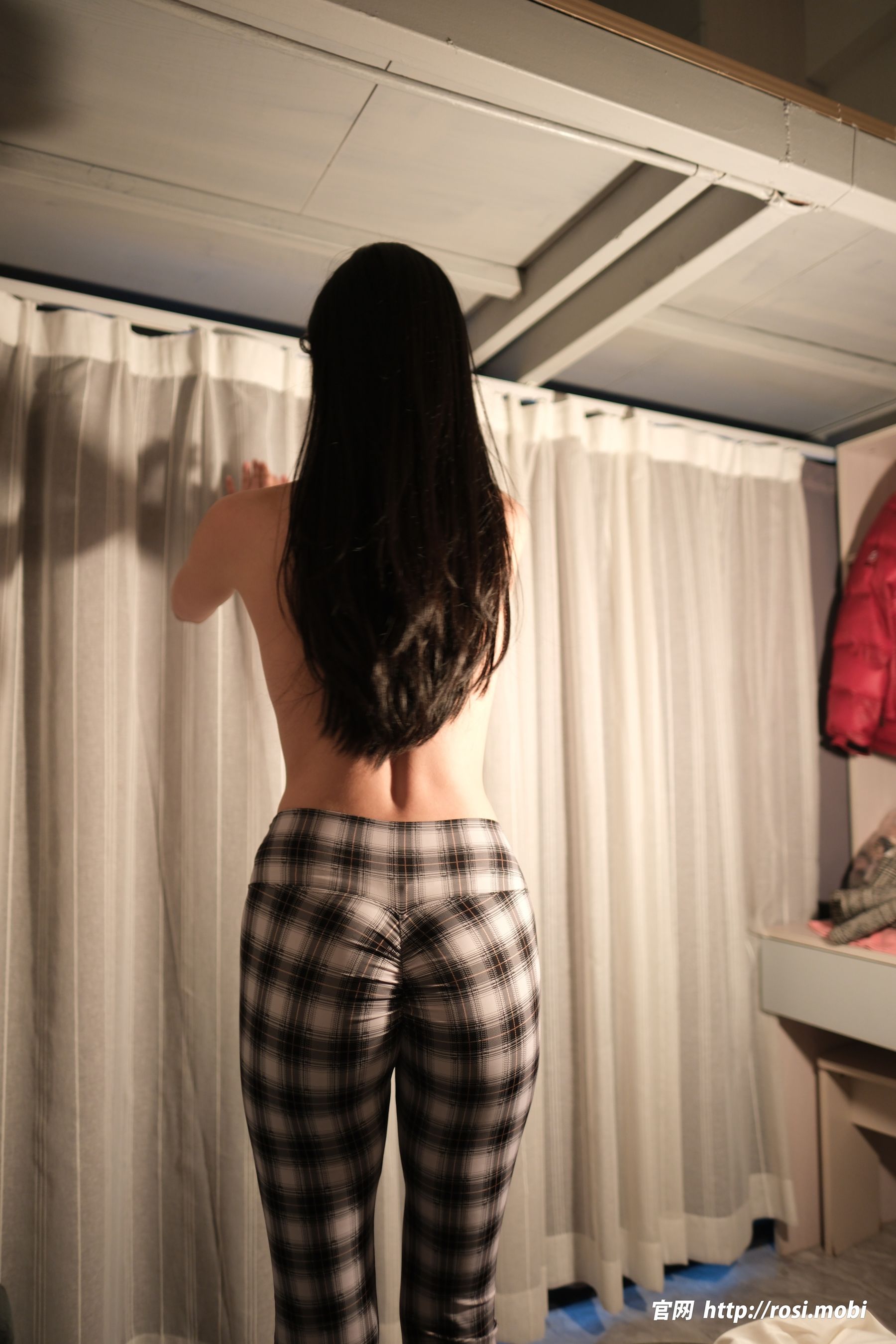 [ROSI写真] 2025.06.26 NO.4952