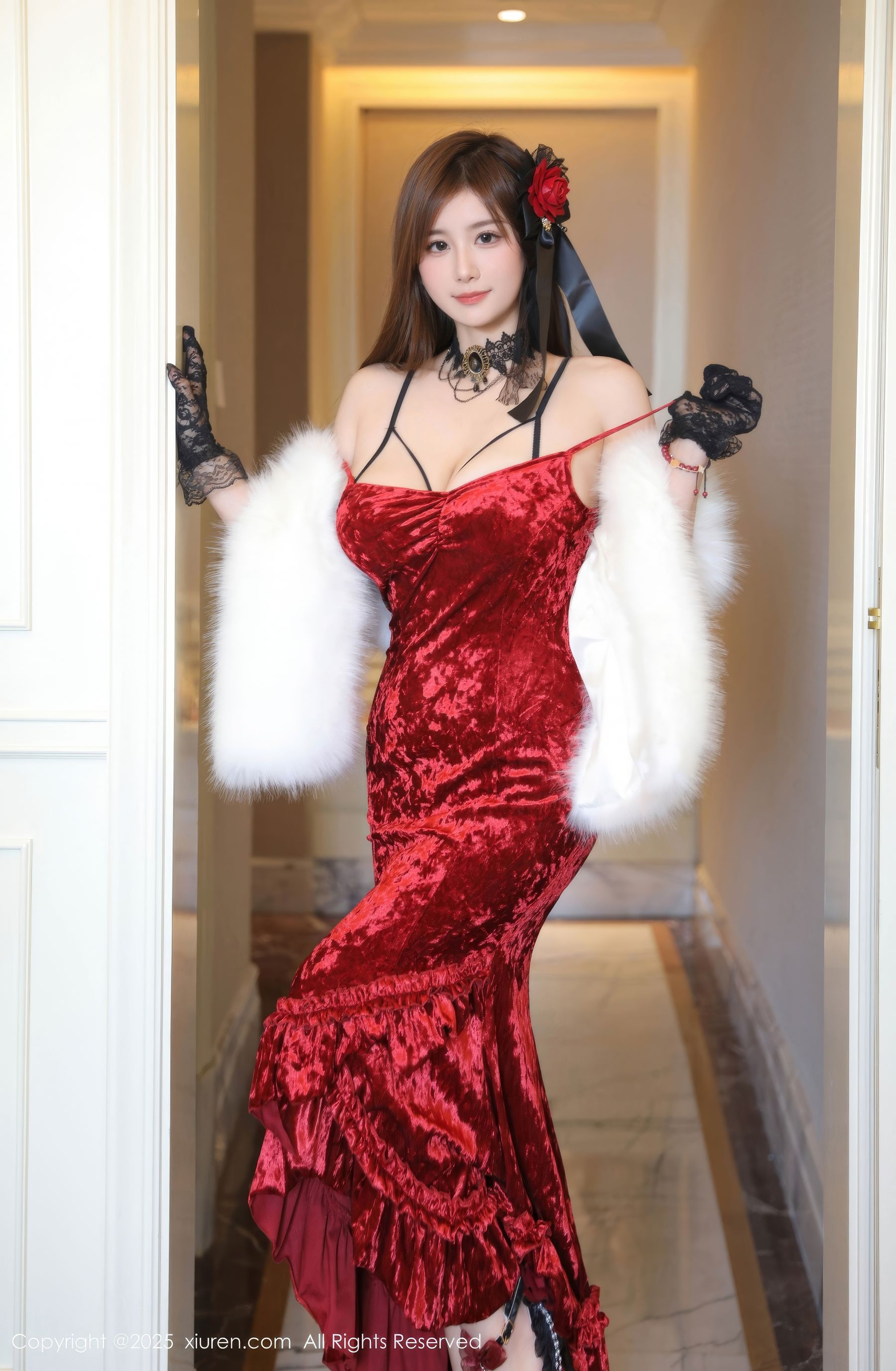 [秀人XiuRen] 2025.04.11 No.10140 小肉肉咪 - 图片09