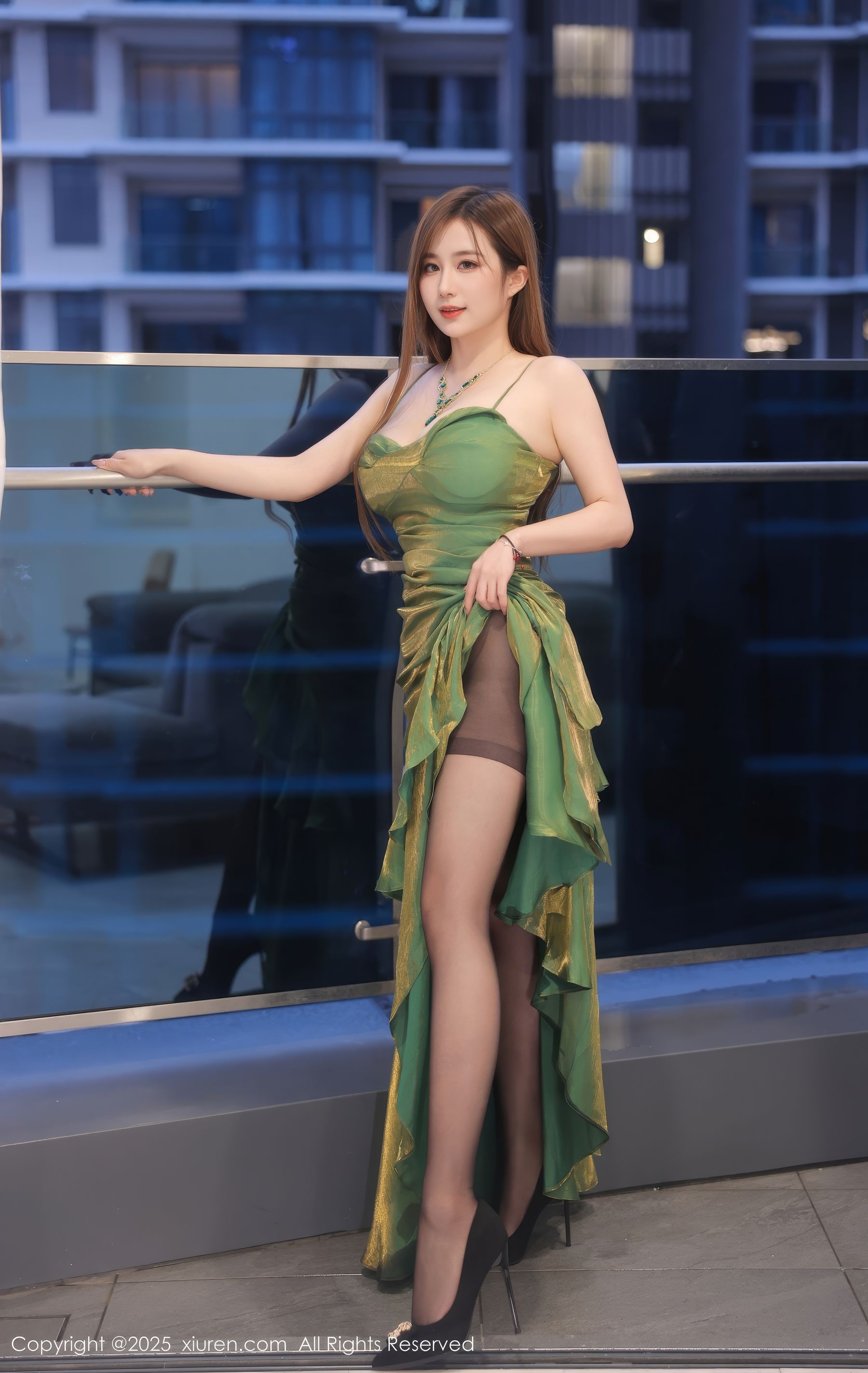 [秀人XiuRen] 2025.04.18 No.10169 小肉肉咪 - 图片06